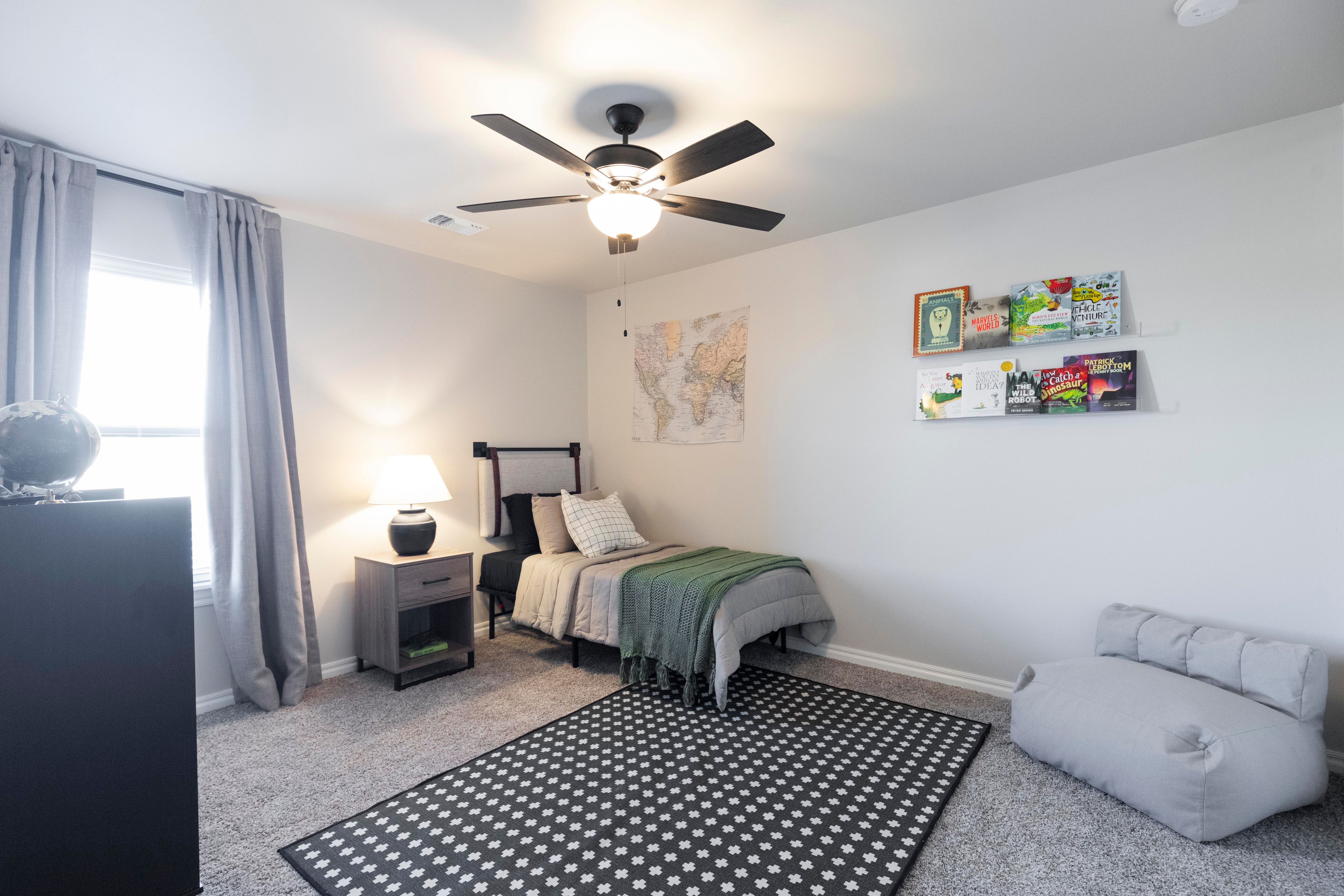 Homes by Taber Shiloh BR Floor Plan - 3232 Poppey Ln - Delmer Lakes North Model Home