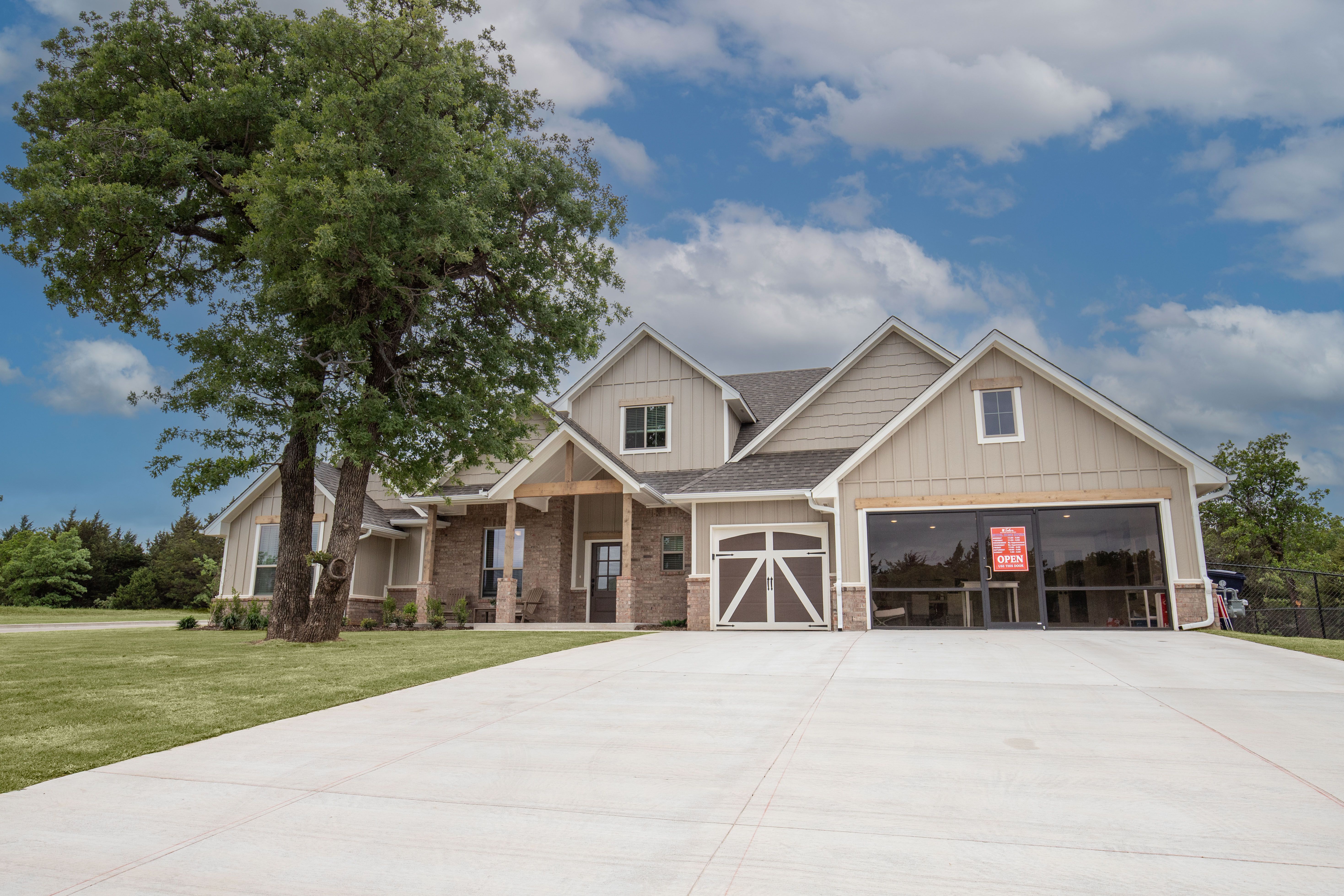 New Homes in Edmond OK in Cordillera Ranch - 14101 Magnolia Ln - Cordillera Ranch