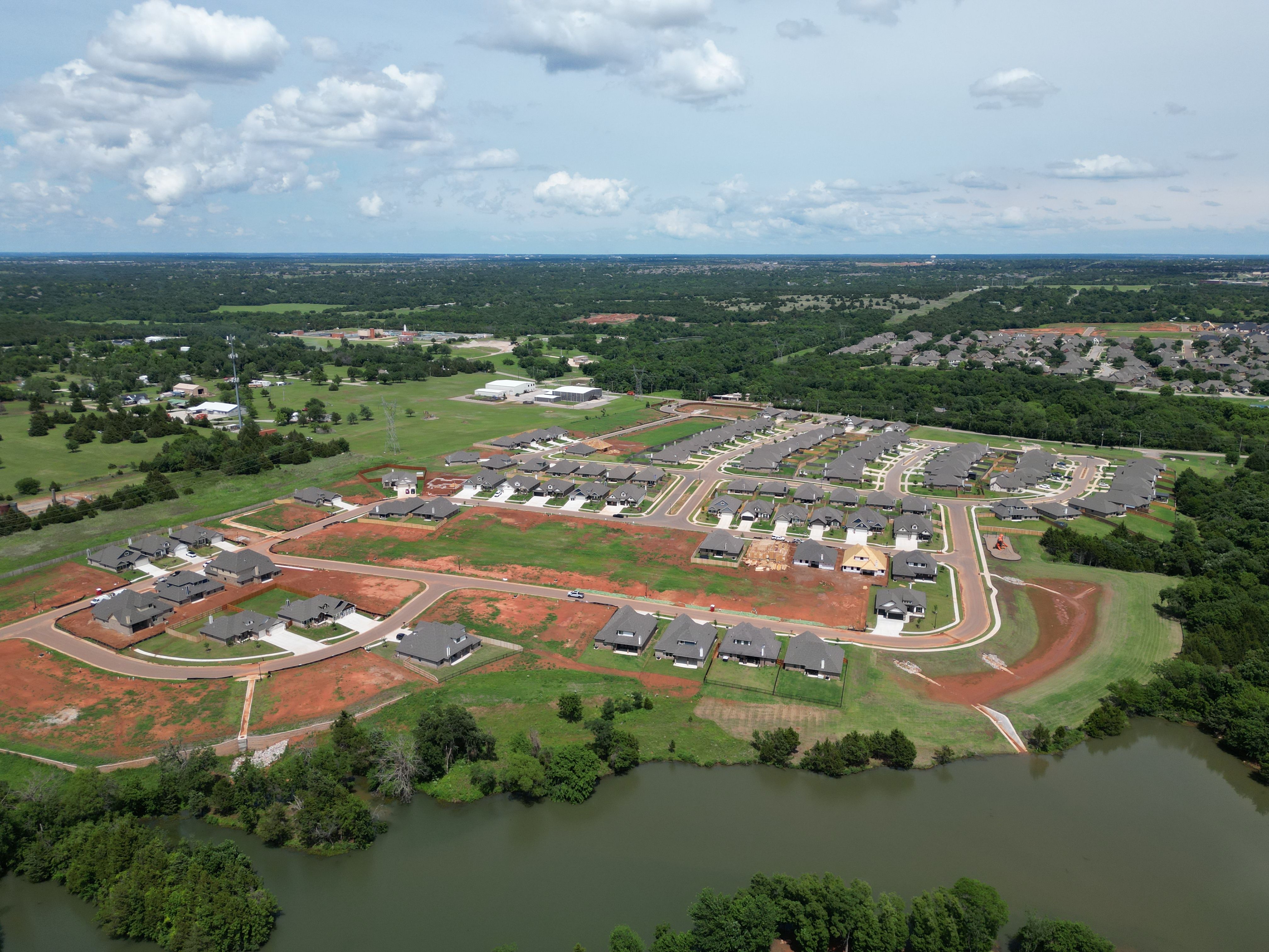 New Homes in Edmond OK Delmer Lakes North