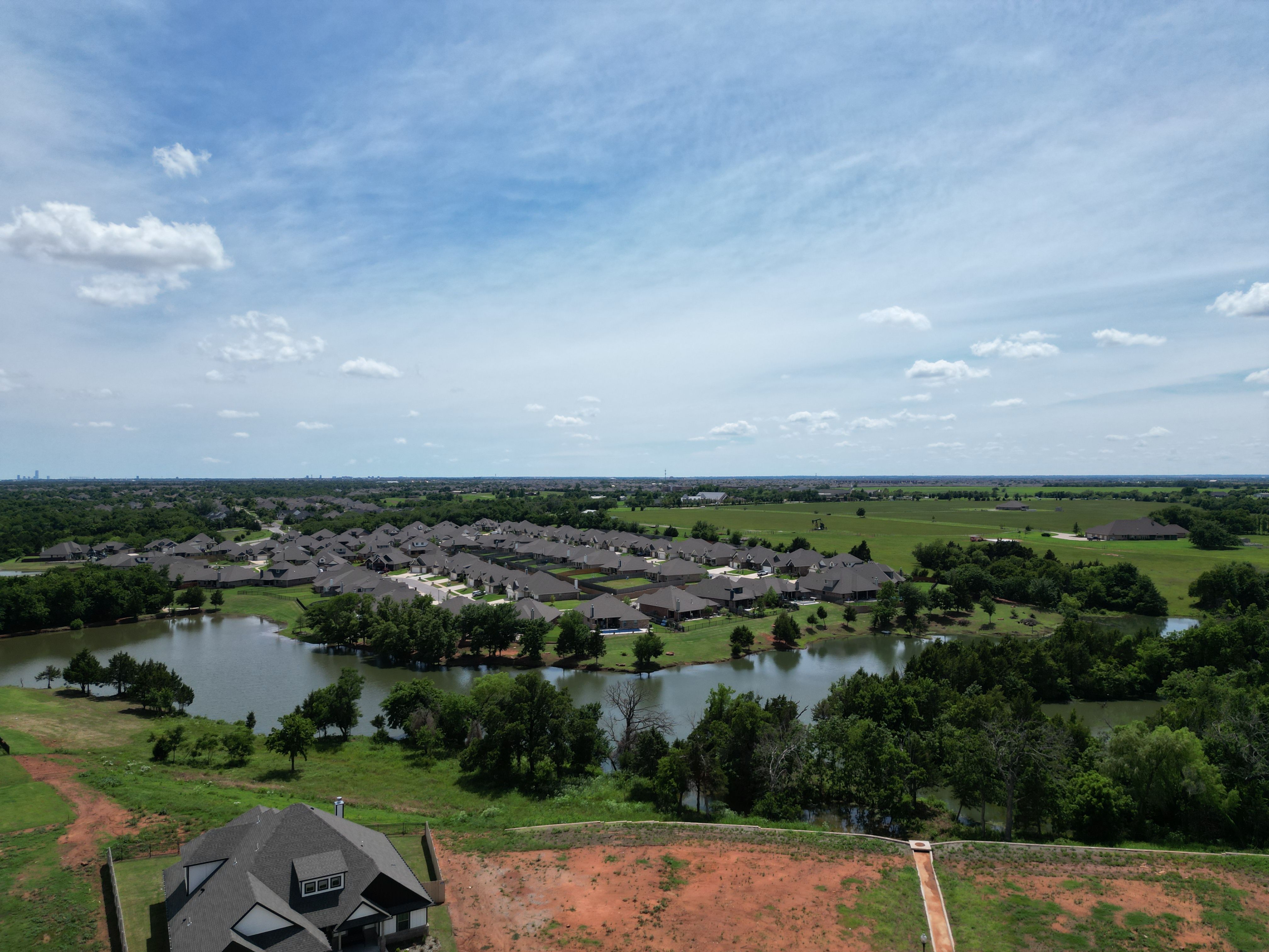 New Homes in Edmond OK Delmer Lakes North