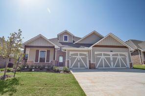 Hazel Half Bath Plus