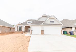 12425 SW 30th St (Hummingbird Bonus Room 1)