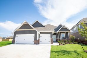 8120 NW 154th St (Mallory Bonus Room)