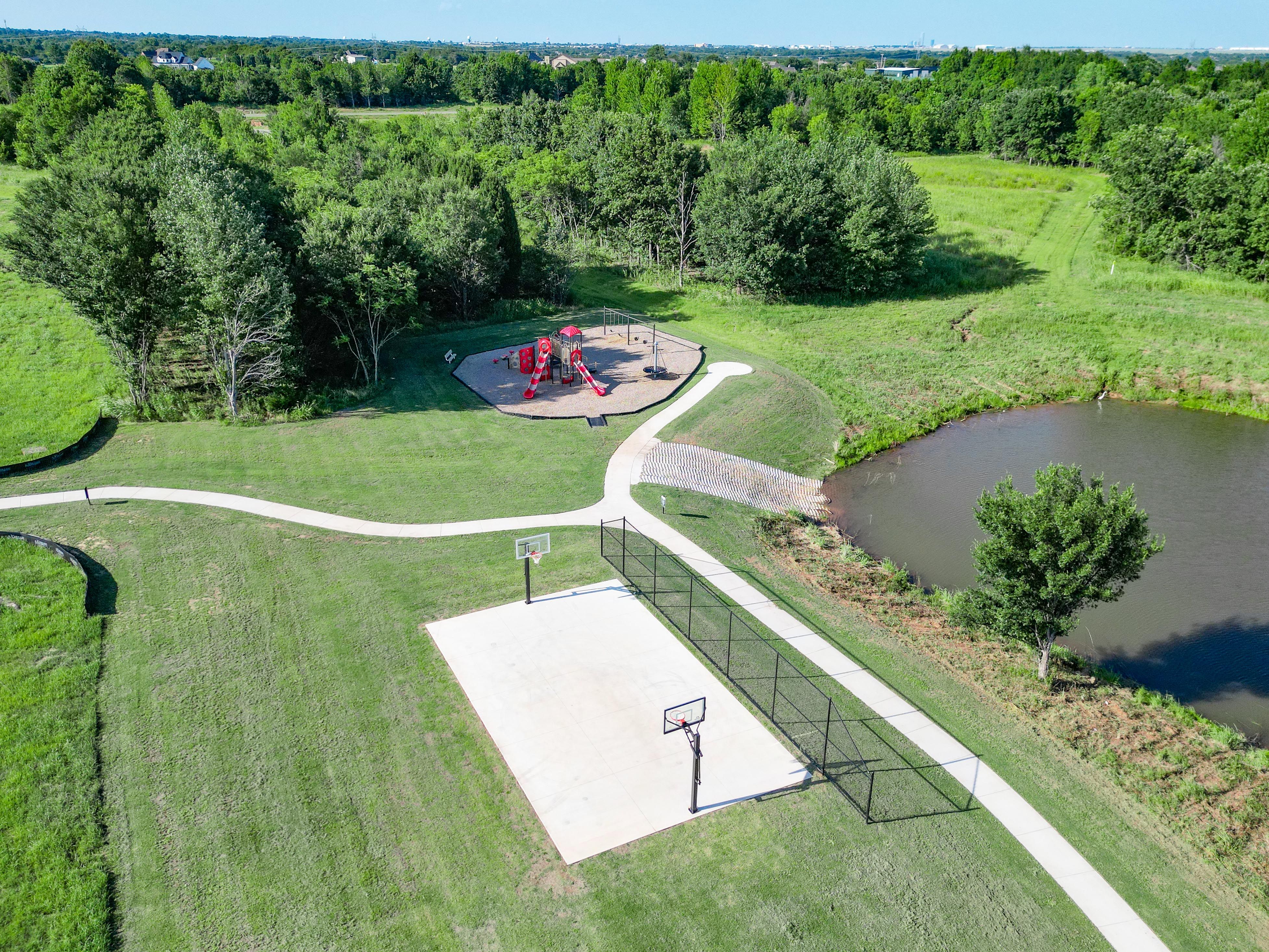 New Homes in Moore in Ashleaf Farms