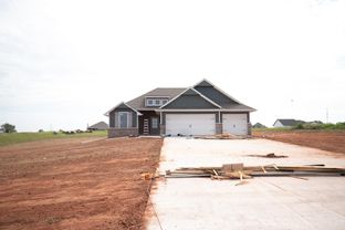 Hummingbird - Sunset Ridge: Guthrie, Oklahoma - Homes By Taber