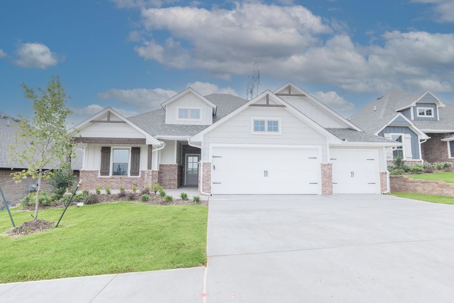 8225 Mountain Oak Dr (Blue Spruce)