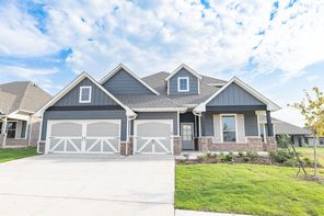 916 Damask Dr (Hazel Bonus Room - 5 Bedroom)