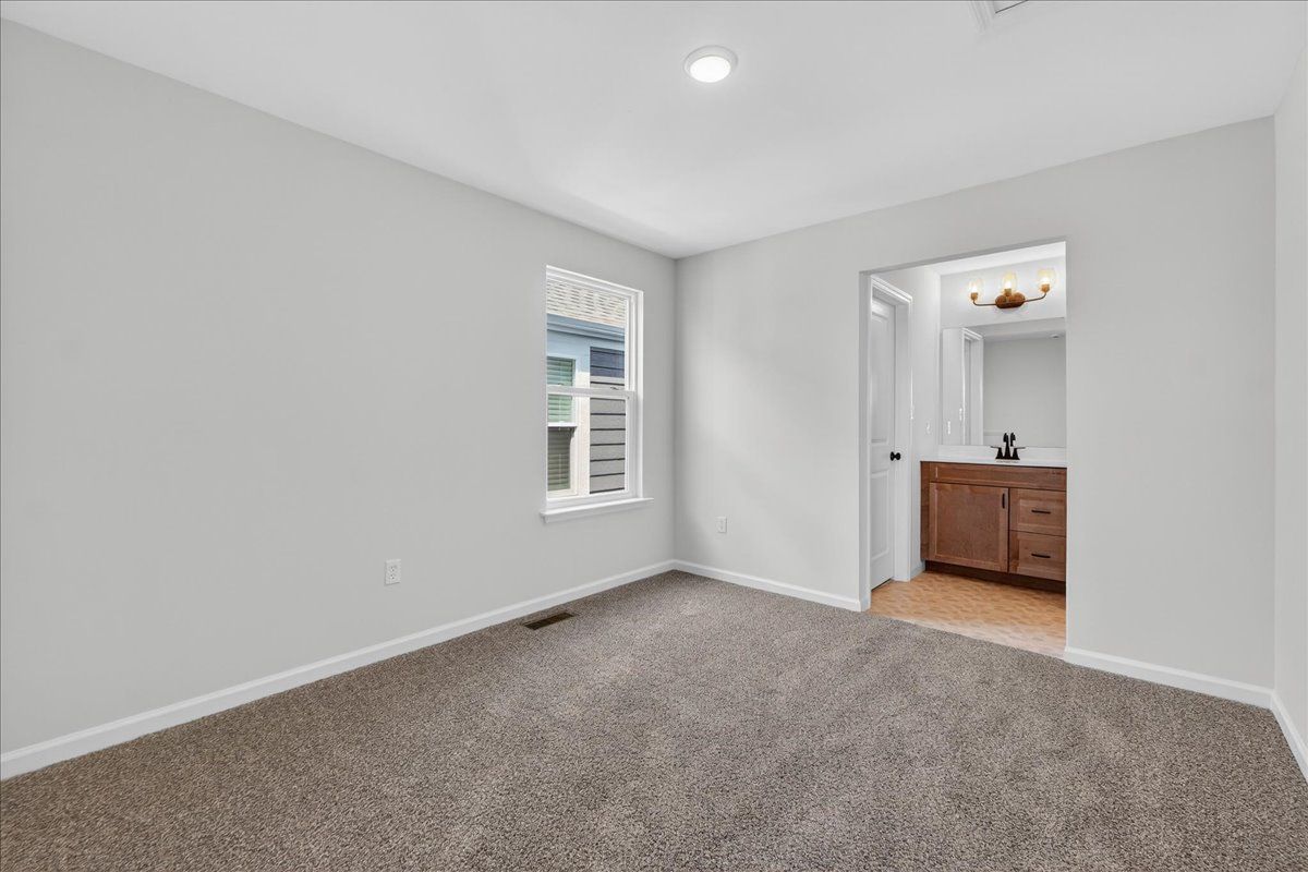 Bedroom to Bath