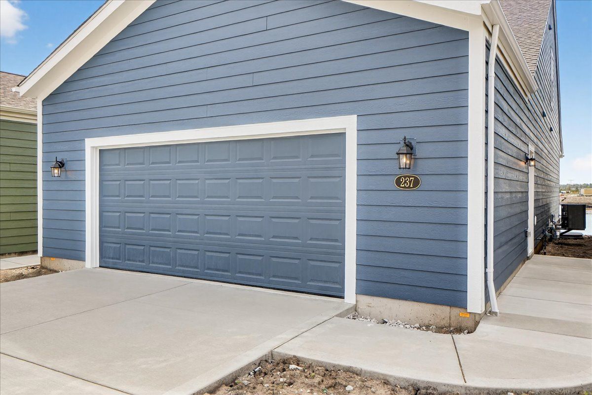 Alley-Facing Garage