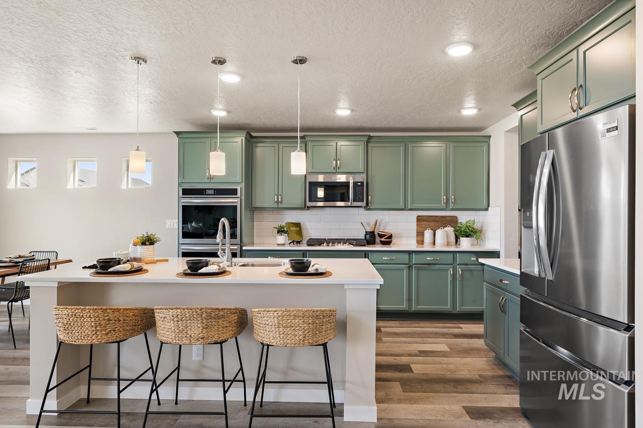 7831 E Meriwether Dr (Topaz)