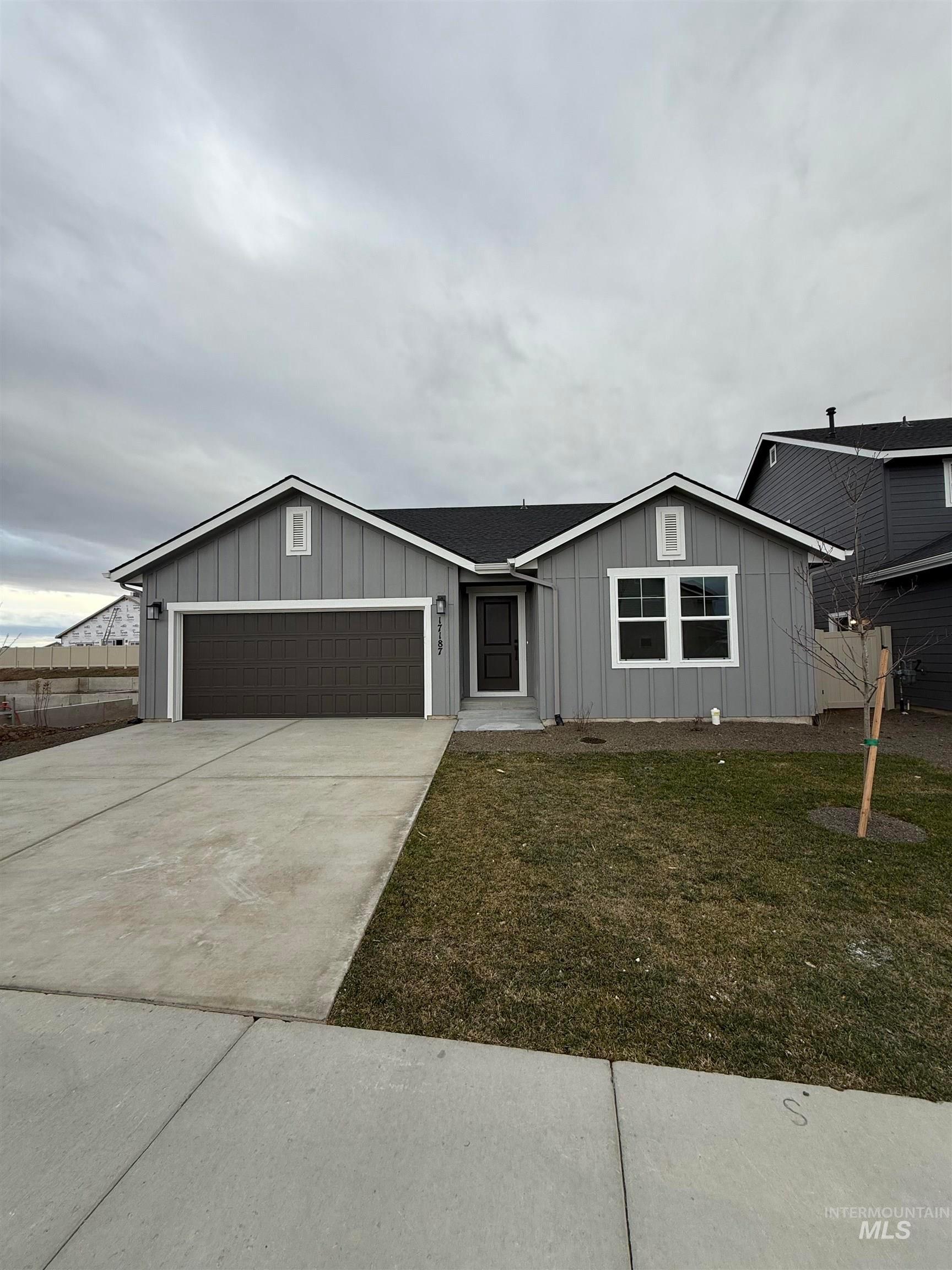 7736 E Meriwether Dr (Crestwood)