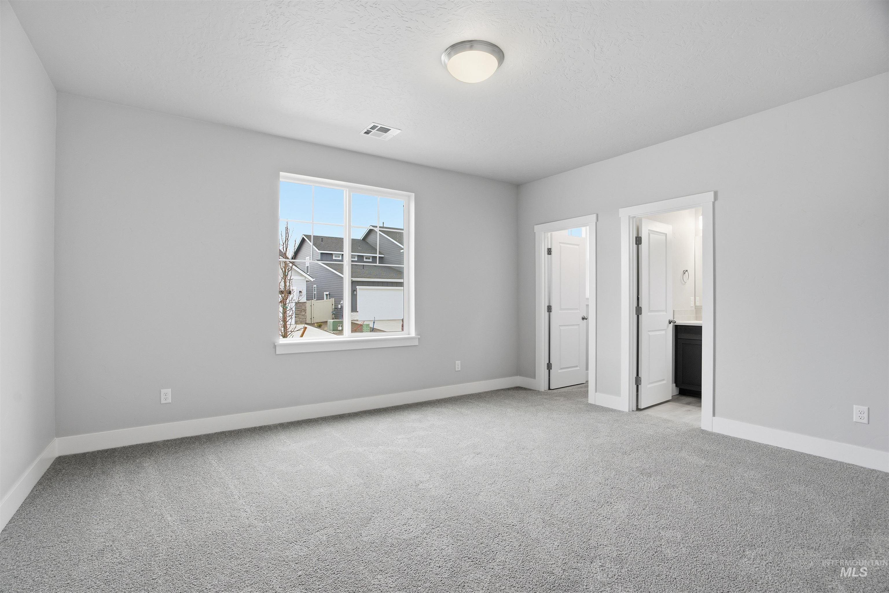 5702 W Ladle Rapids (Redwood)