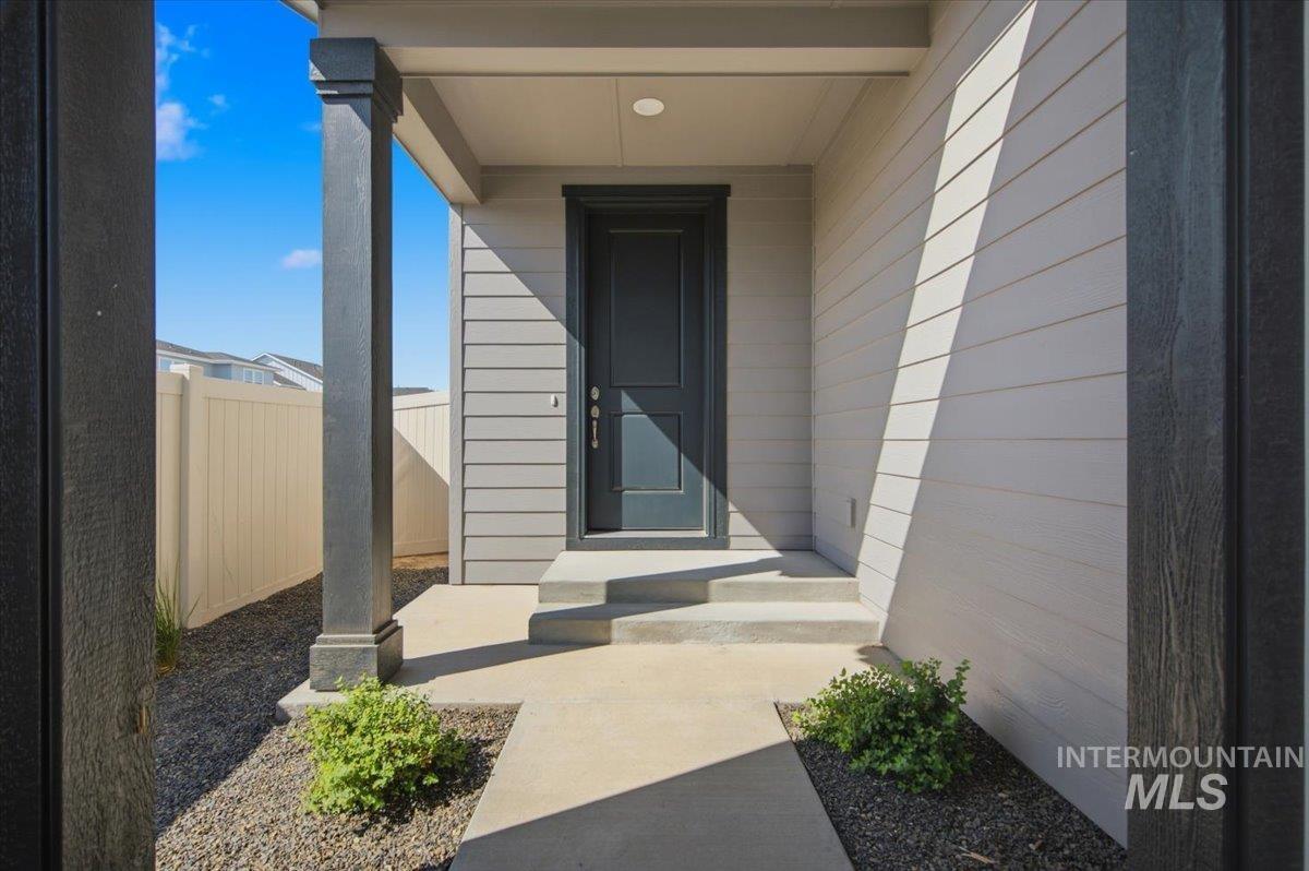 5934 W Parachute Dr.
