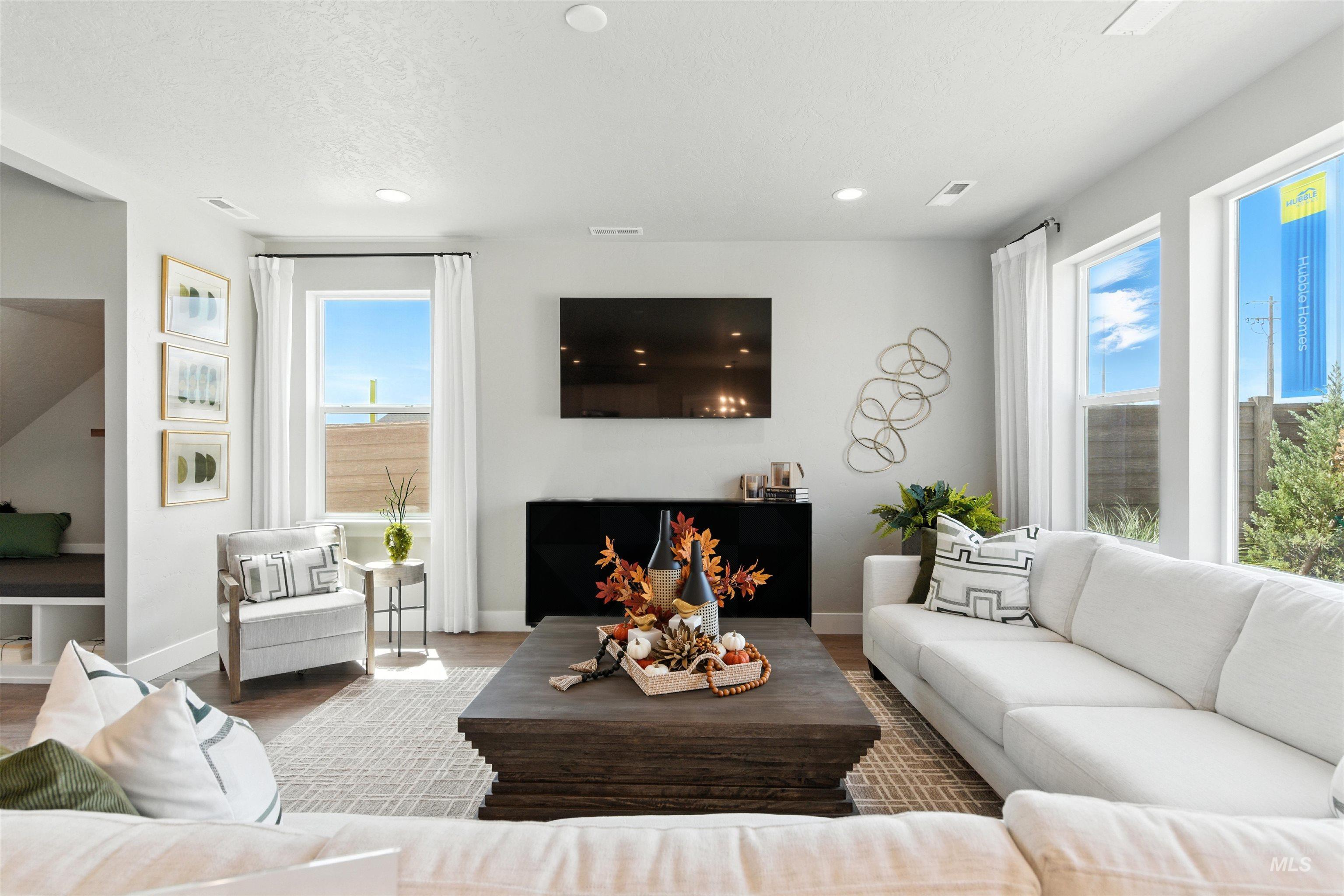 5934 W Parachute Dr.