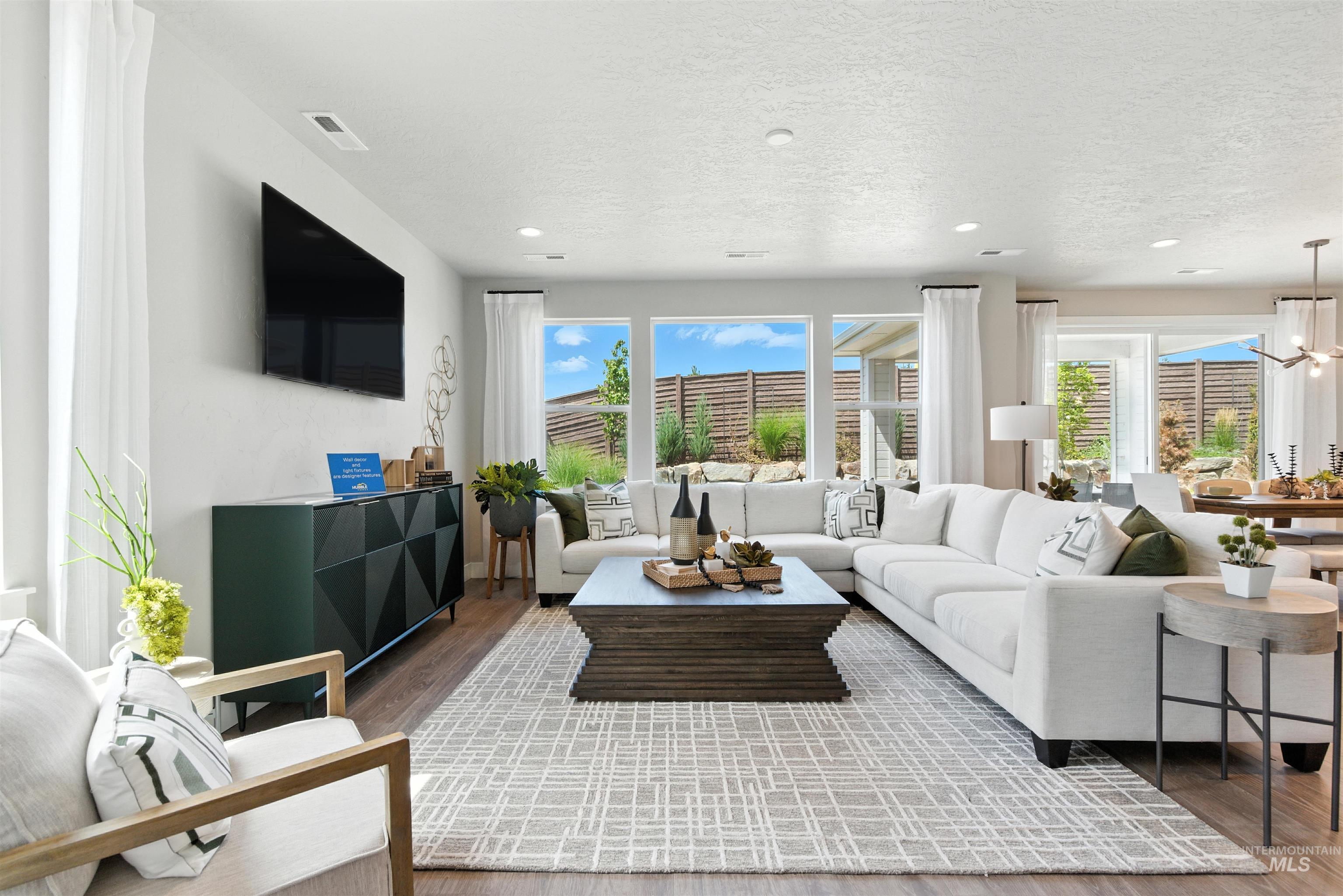 5934 W Parachute Dr.