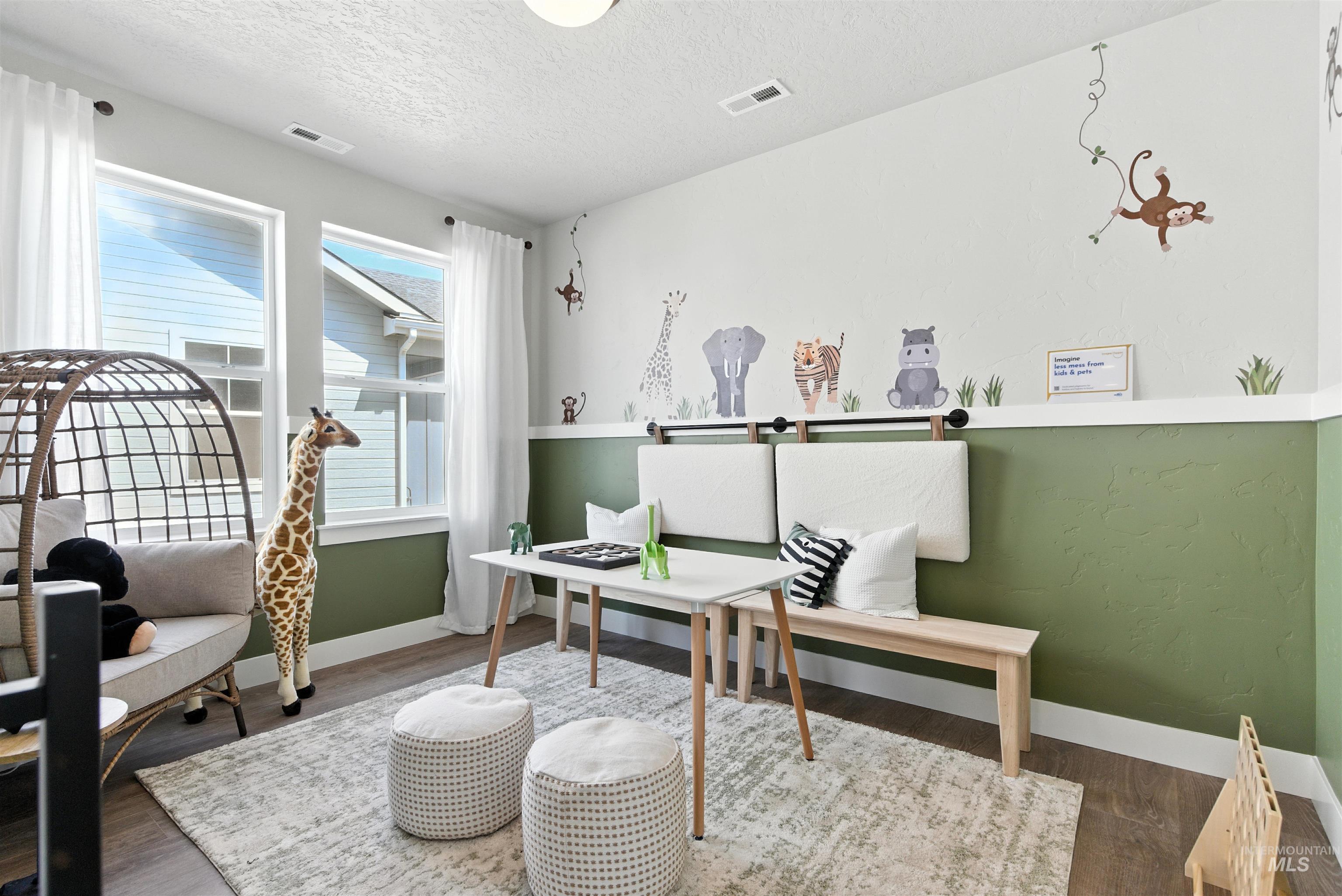 5934 W Parachute Dr.
