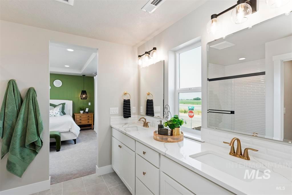 5934 W Parachute Dr.