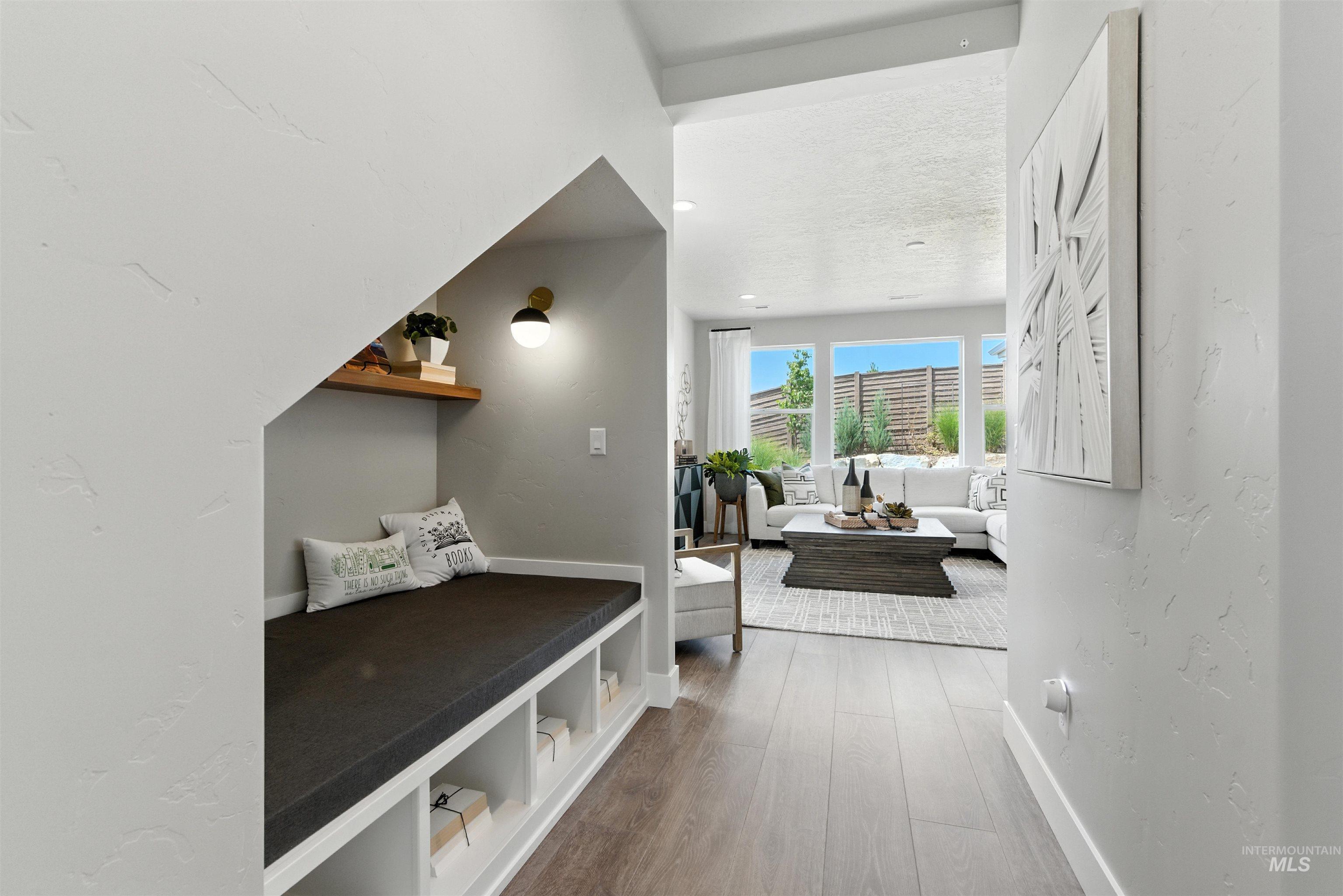 5934 W Parachute Dr.