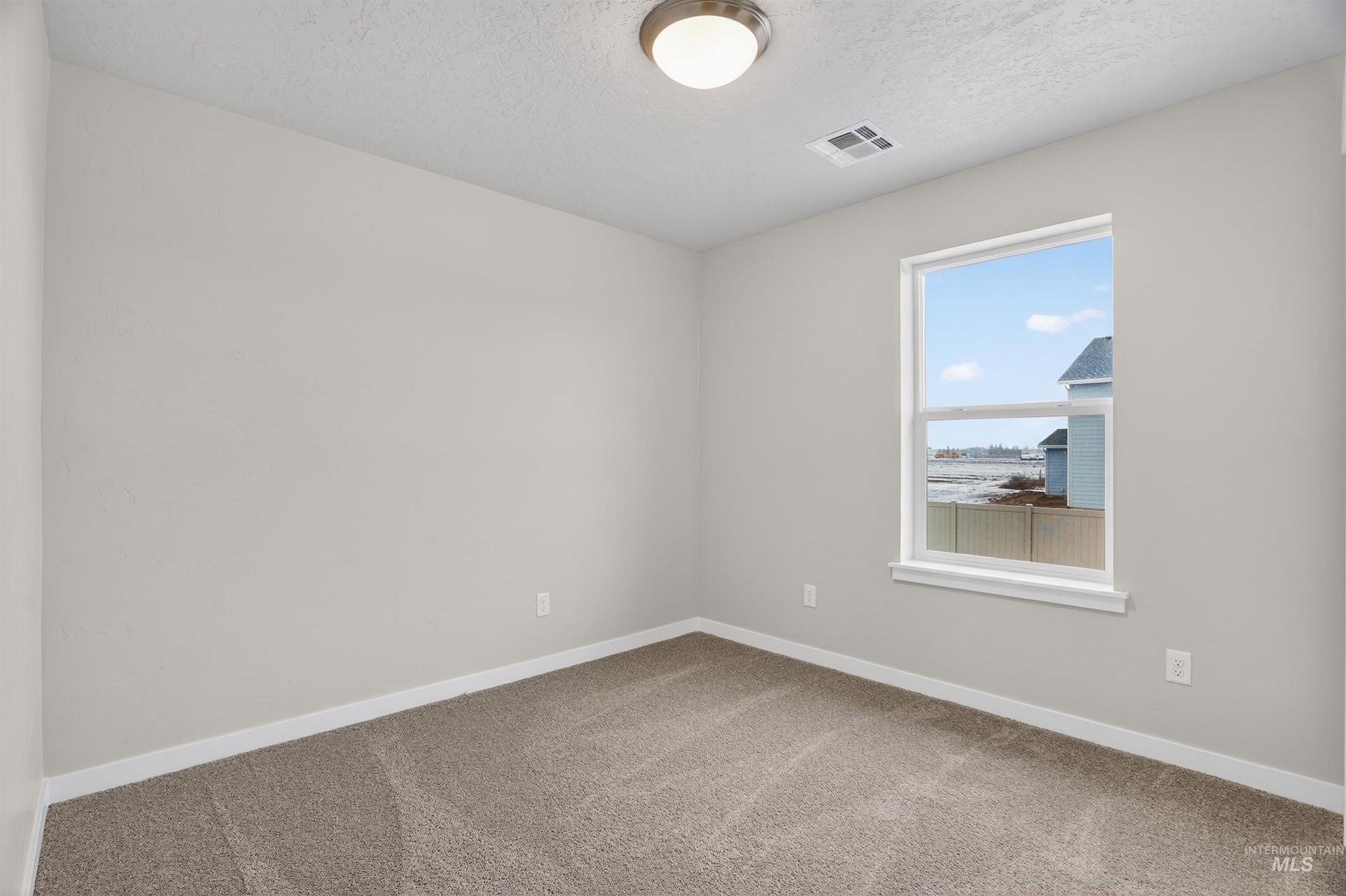 19317 Snowyside Way