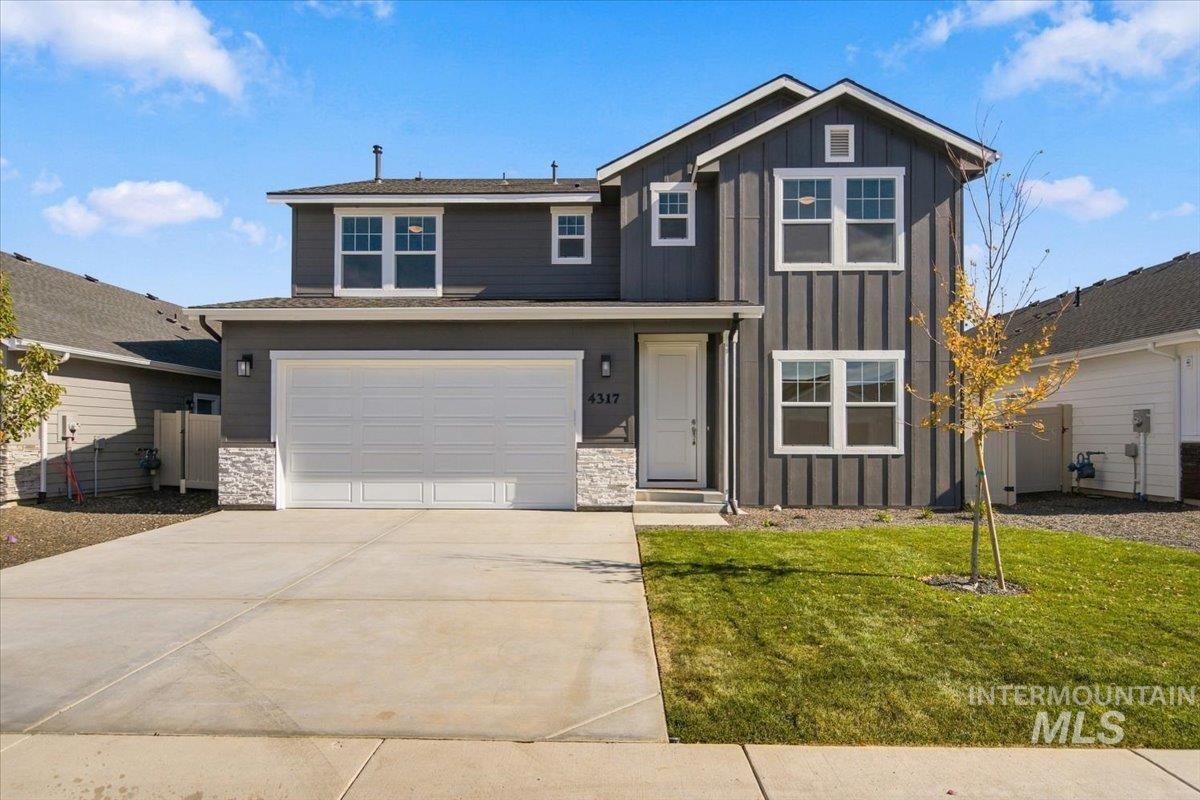 1920 Windhelm St (Garnet)