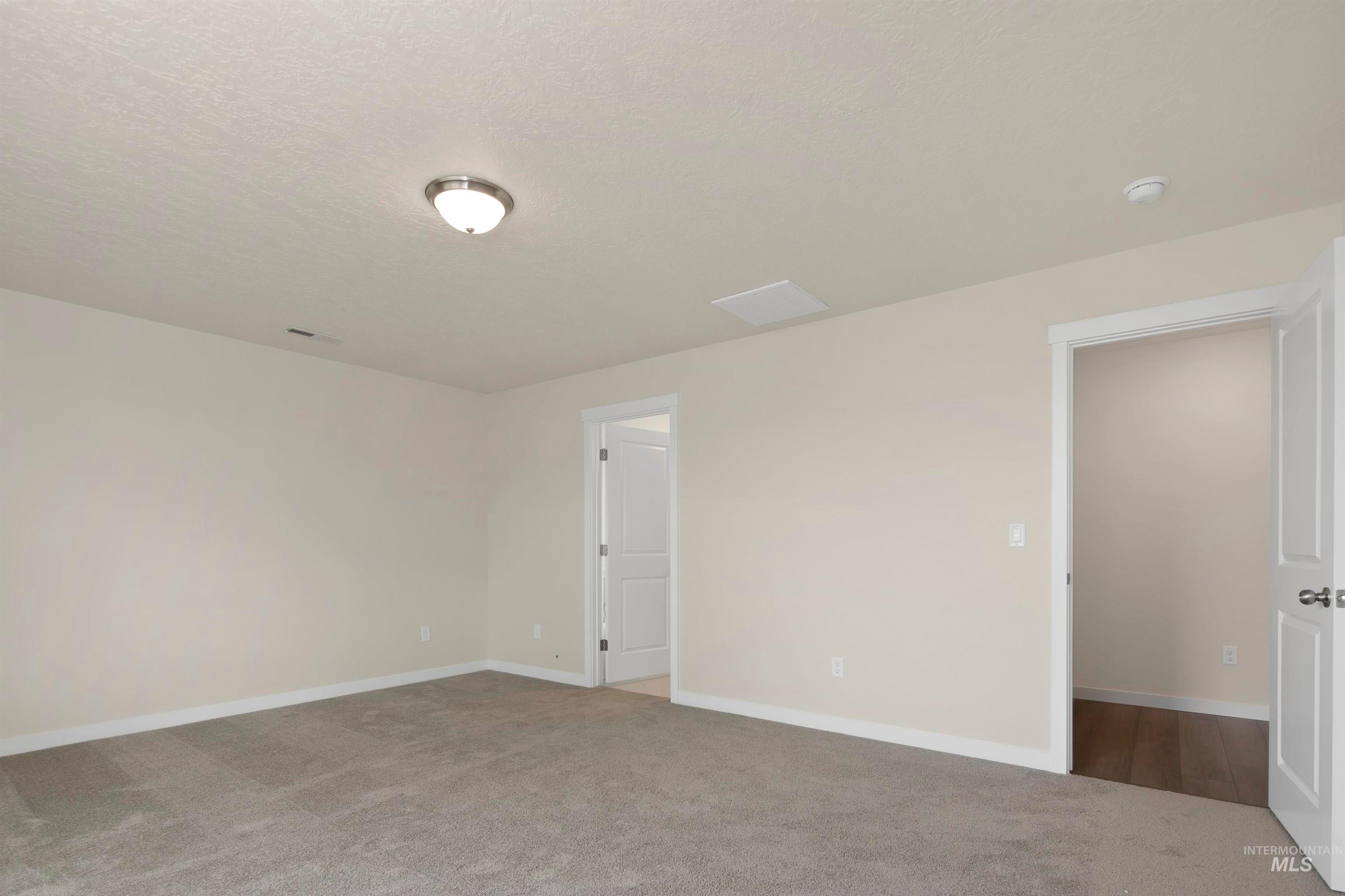 7687 E Meriwether Dr