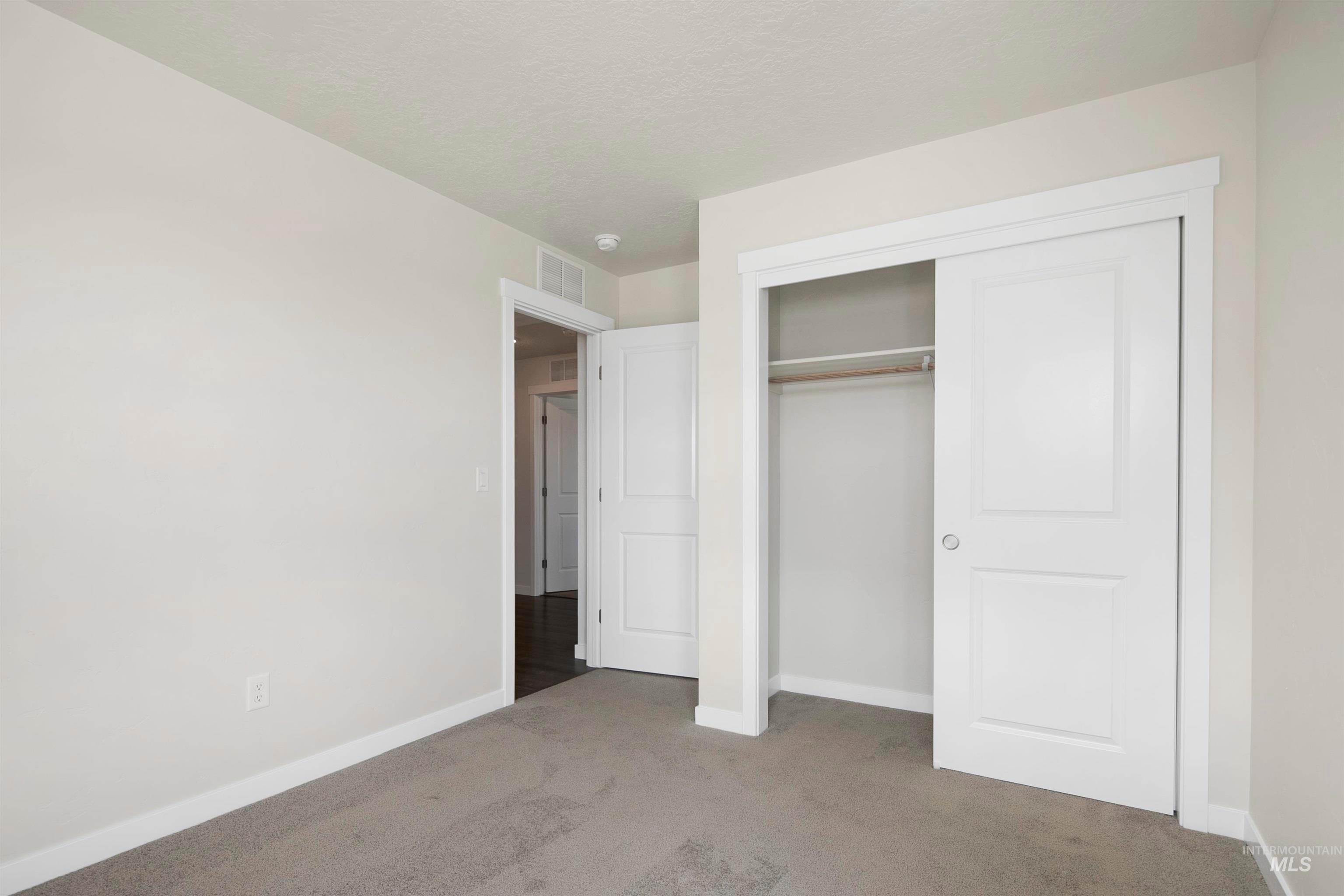 7687 E Meriwether Dr