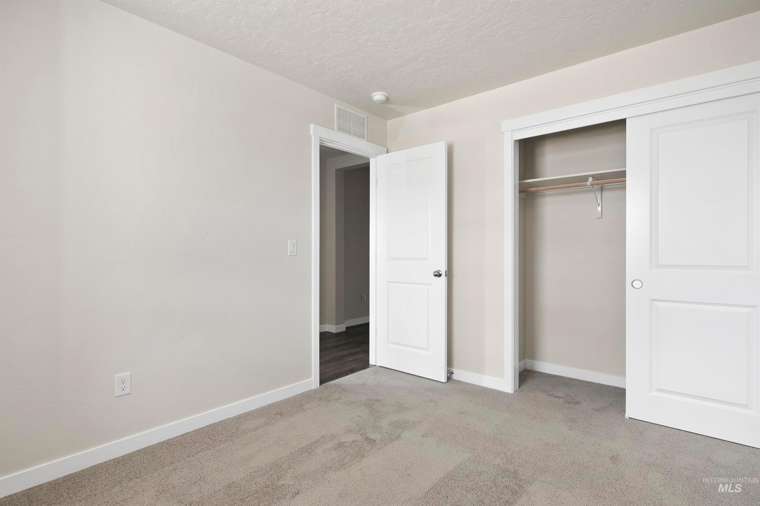 7687 E Meriwether Dr