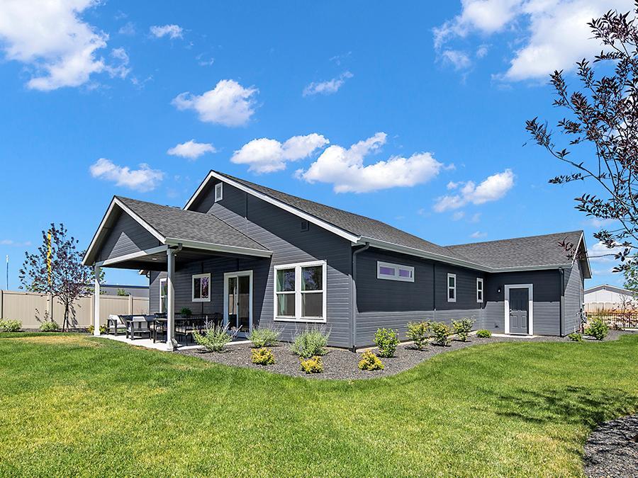 casa en Riverton por Hubble Homes, LLC