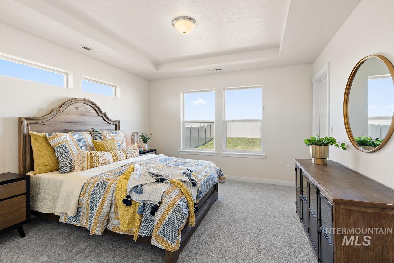 17580 Moon Ridge Pl
