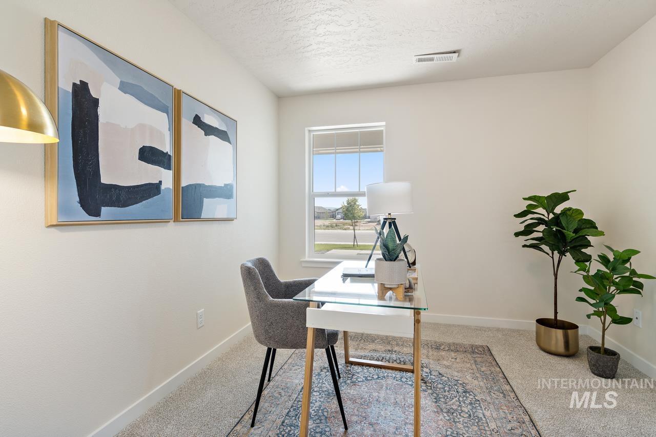 17580 Moon Ridge Pl