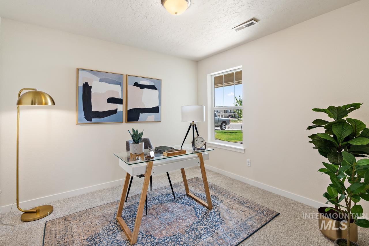 17581 Moon Ridge Pl