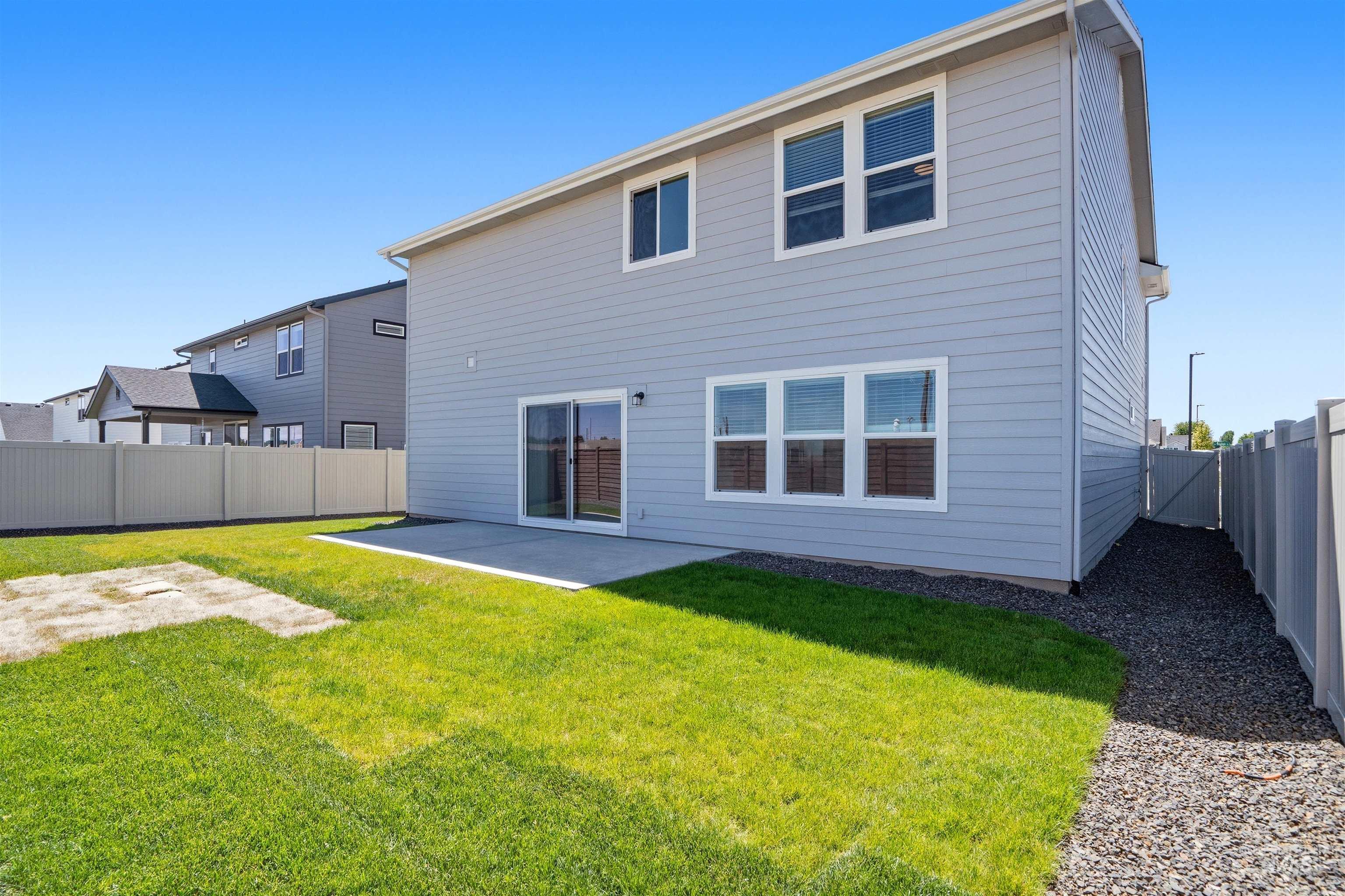 338 W Omphale St.