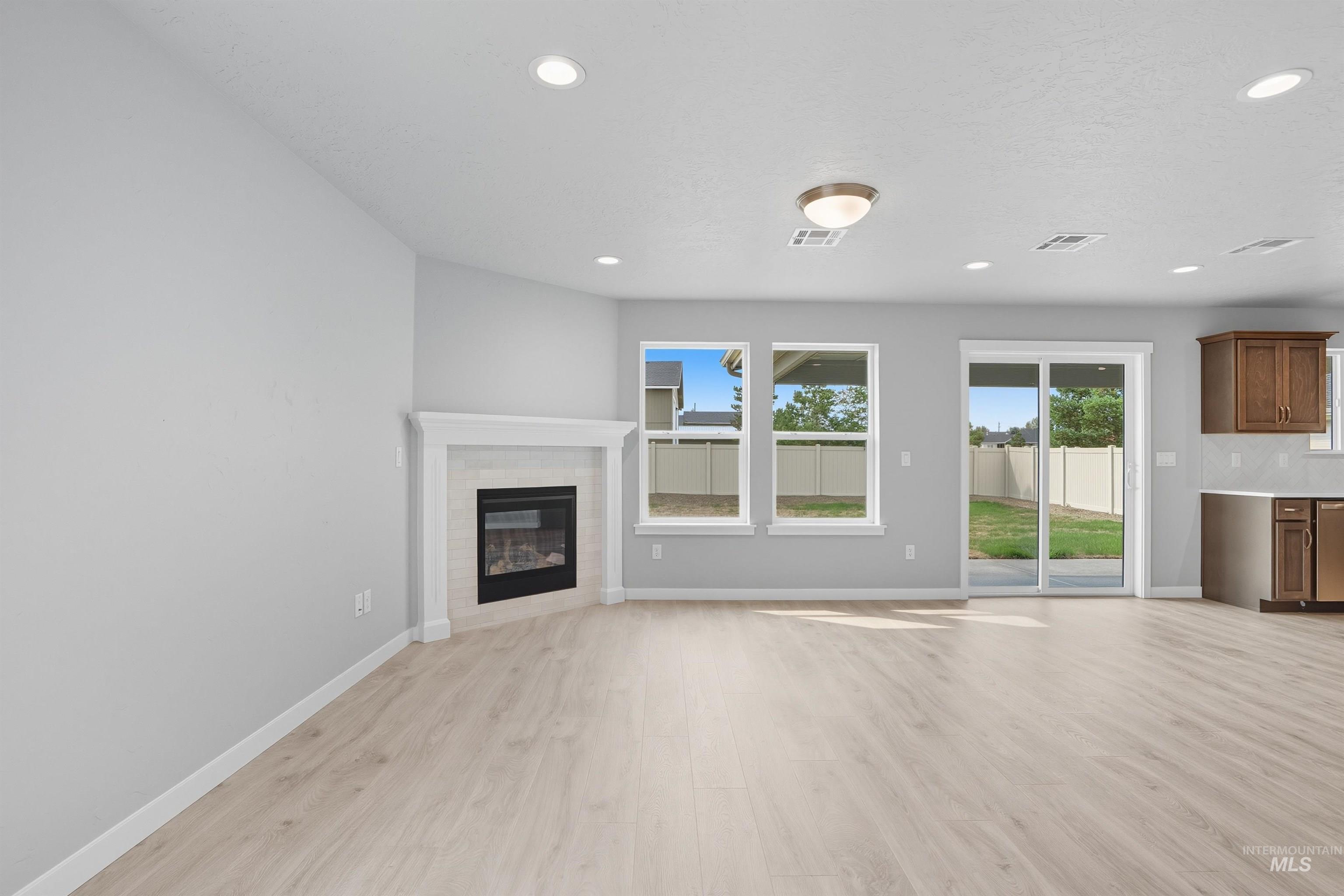 150 W Omphale St.