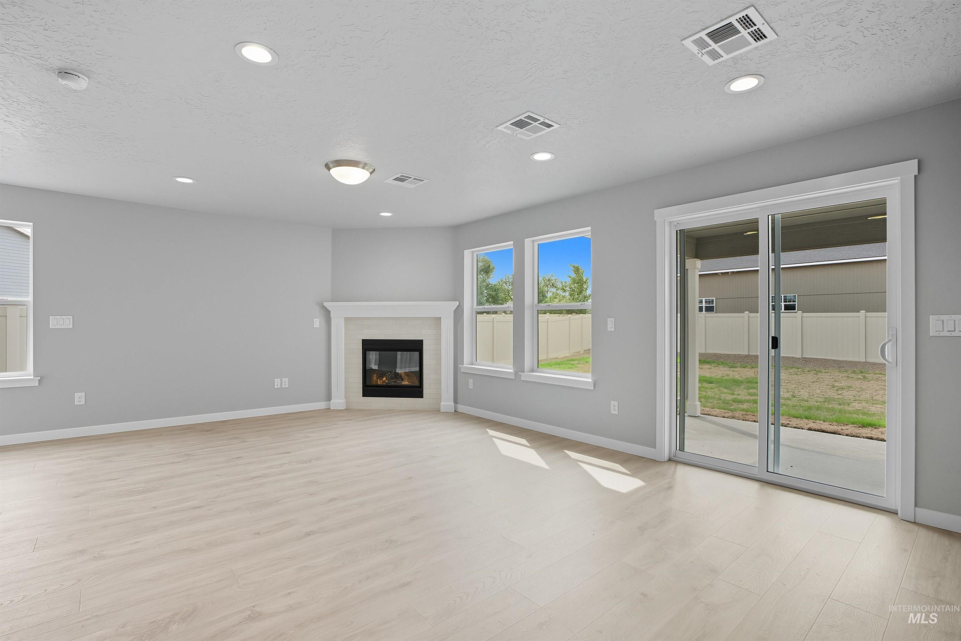 150 W Omphale St.