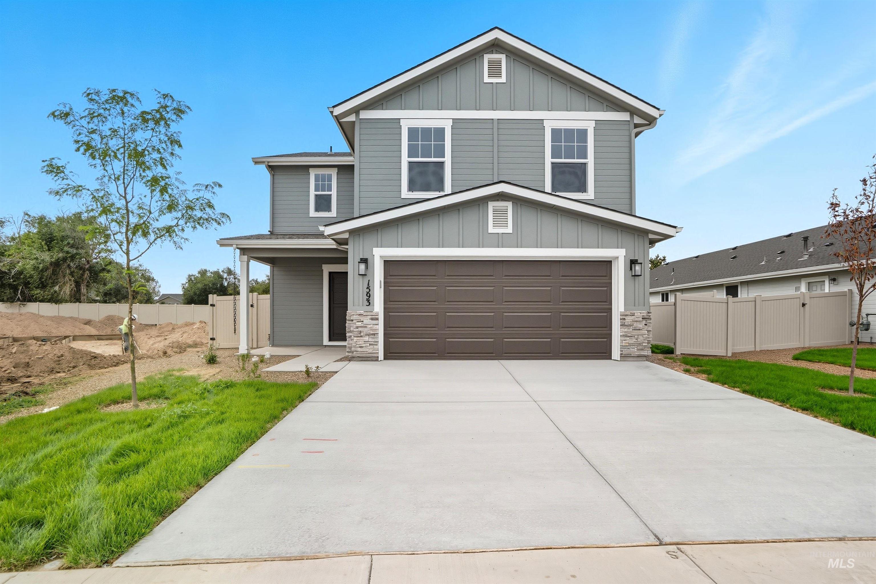 208 W Willow Dale Dr.