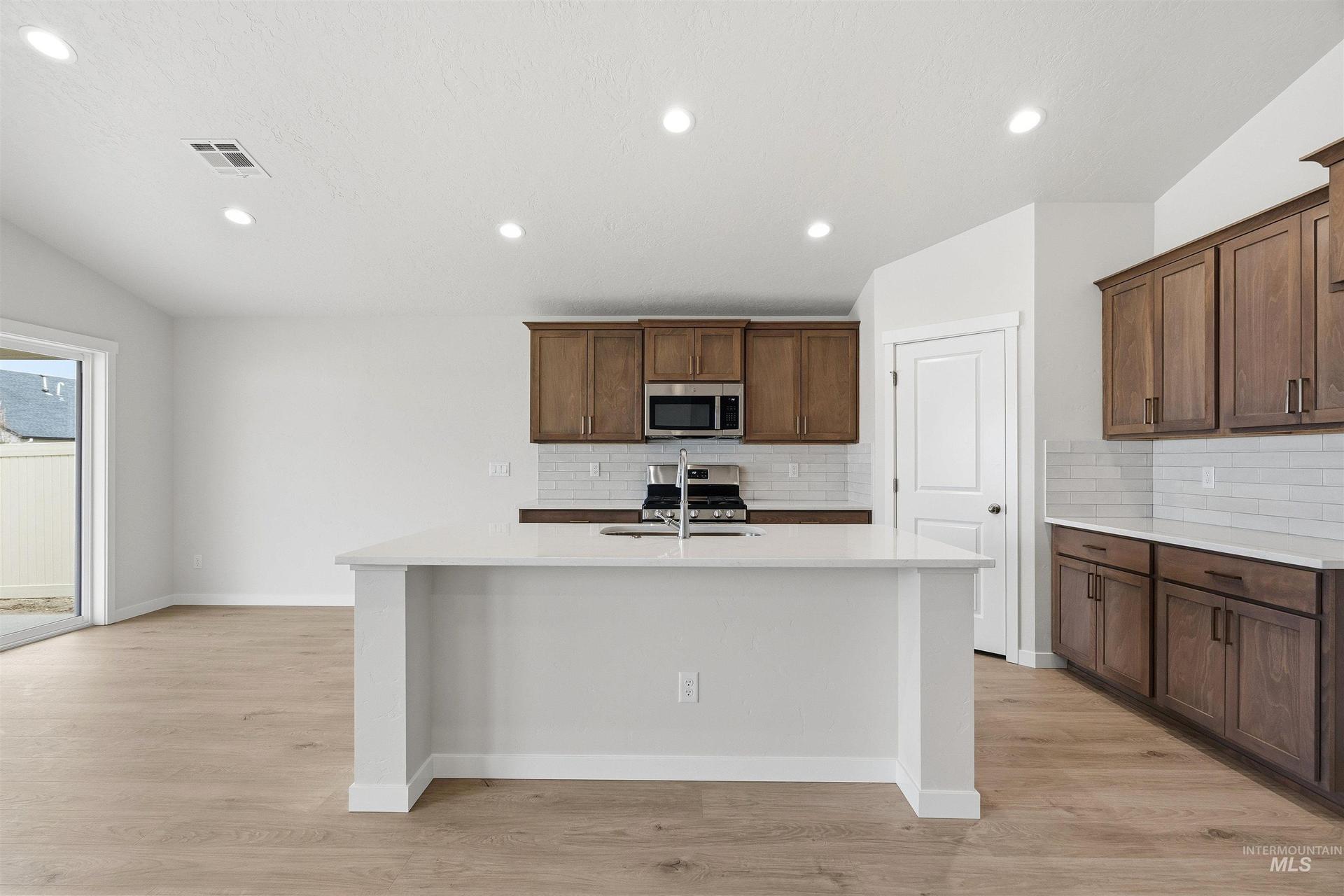 4321 Dawnstar Ave
