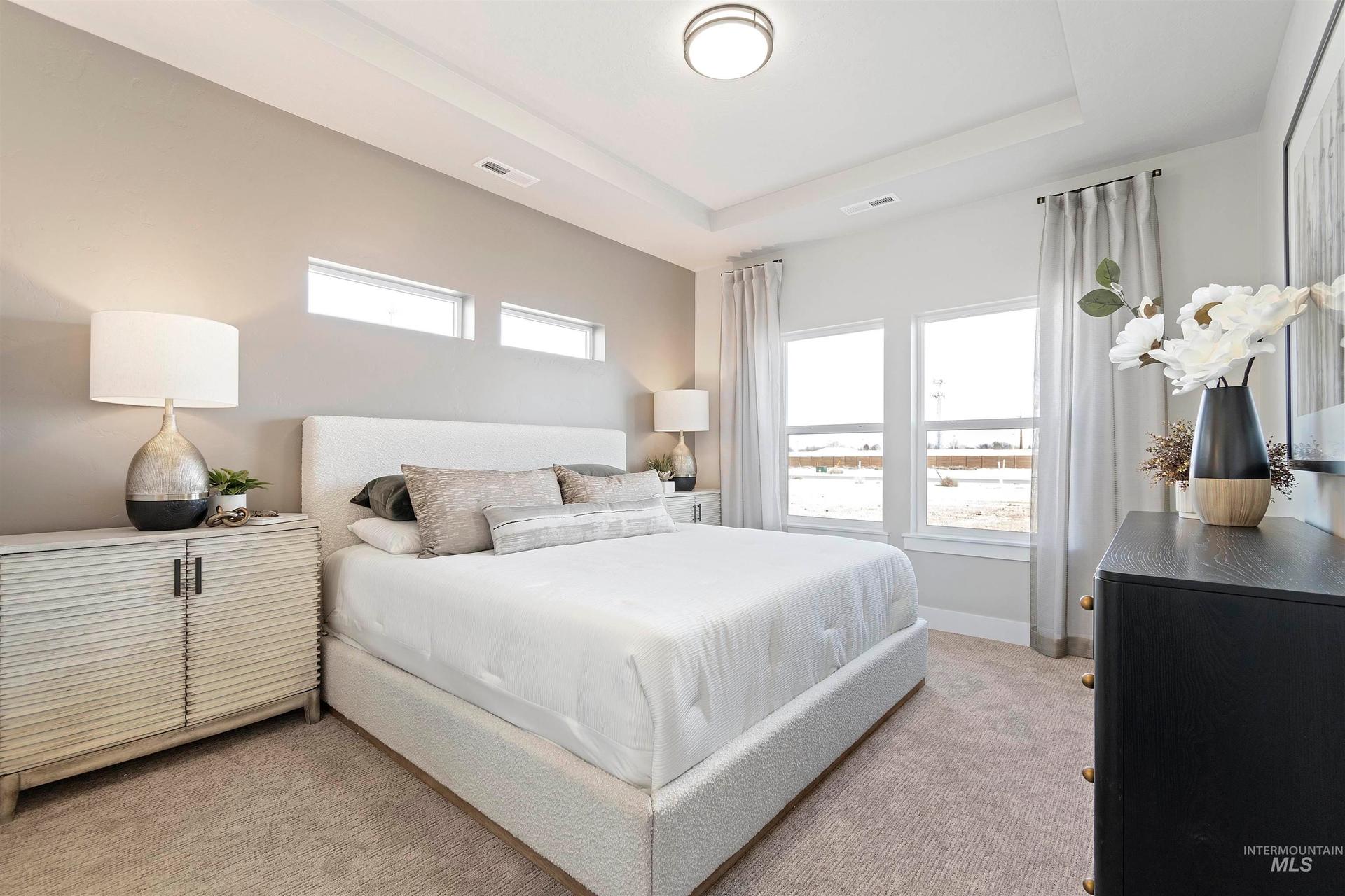 7724 E Meriwether Dr.