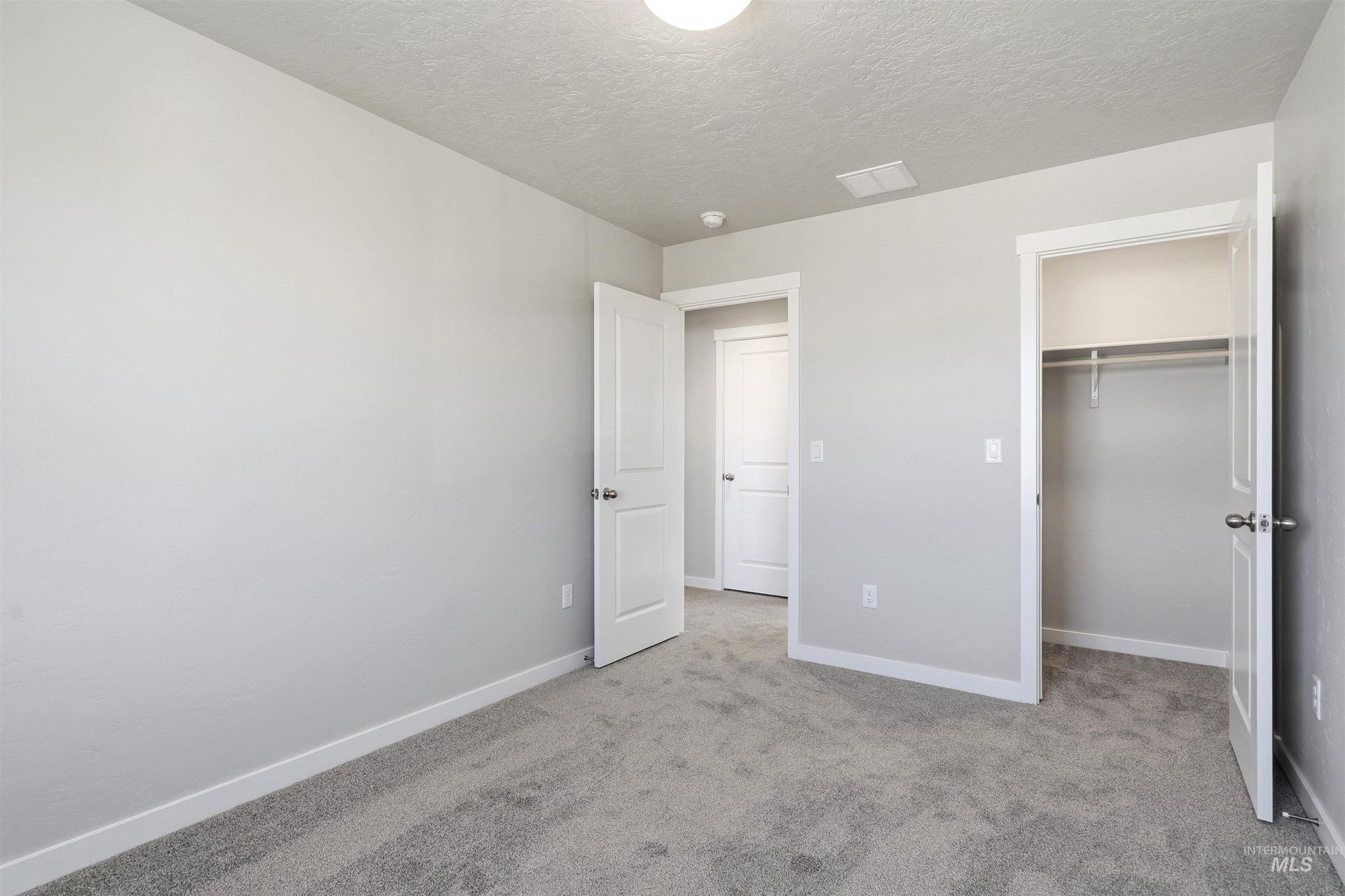 3530 E Jared St