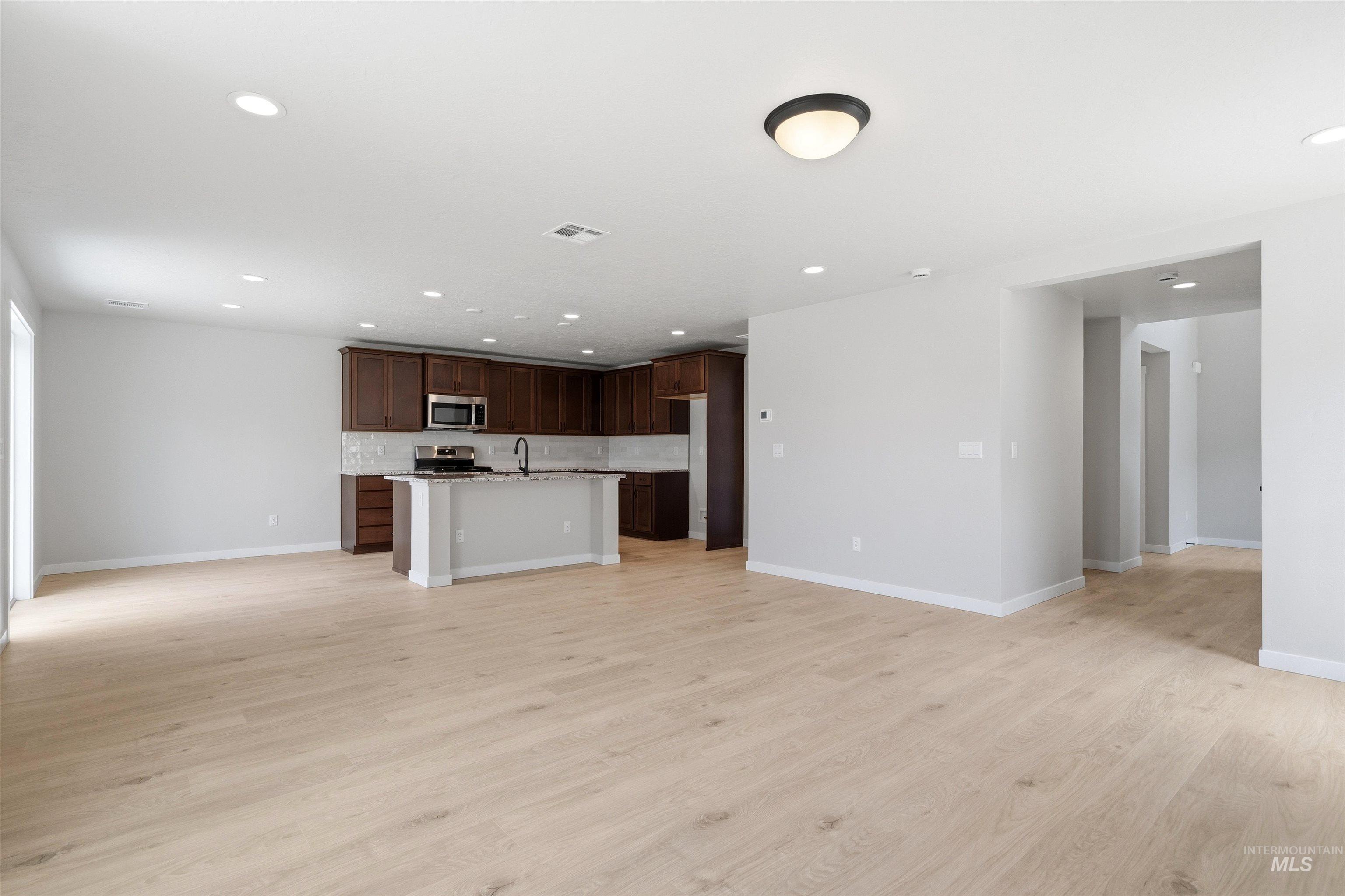 3548 E Jared St