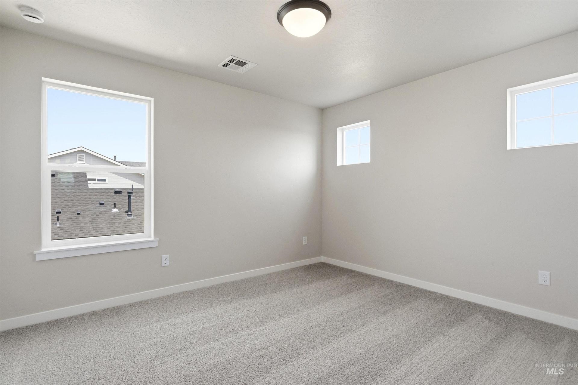 17573 Moon Ridge Pl