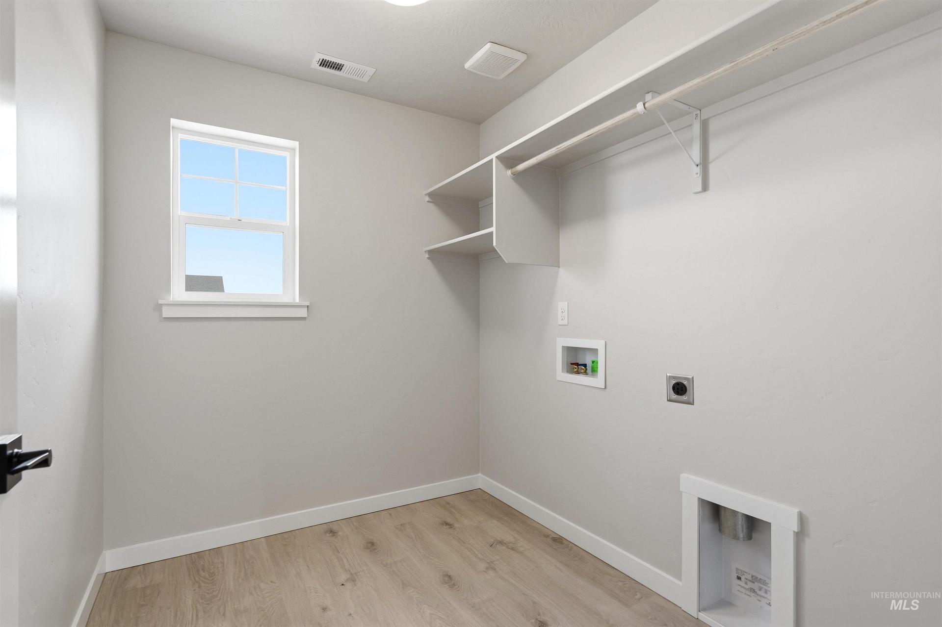 17573 Moon Ridge Pl