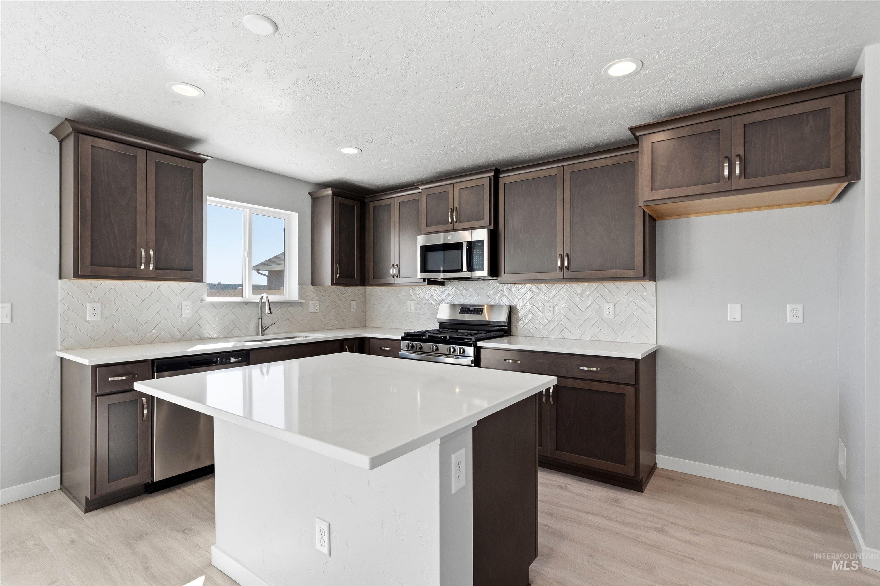 3380 W Caddisfly St.