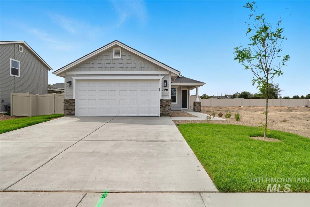 5524 W Larry St.