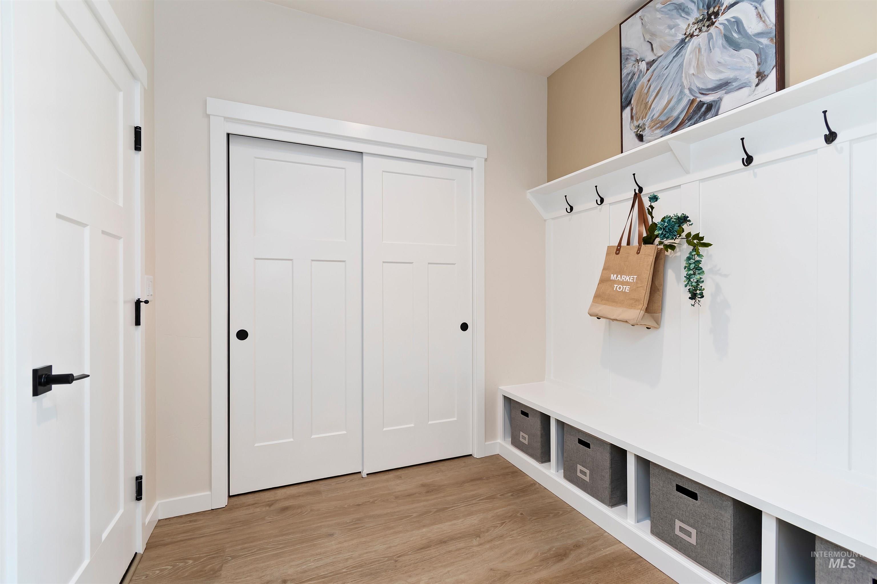 9517 S Geothermal Ave.