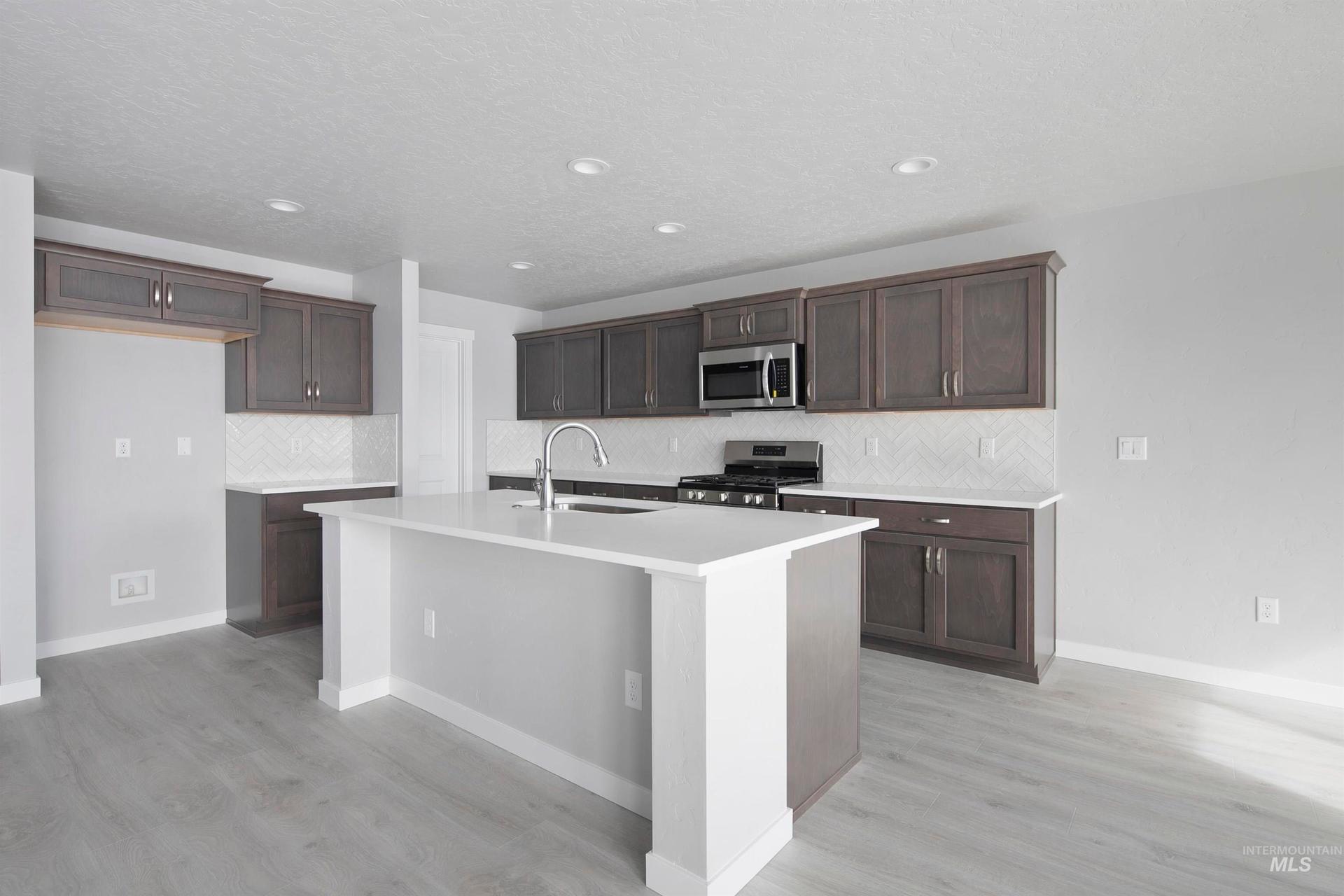 9471 S Geothermal Ave.