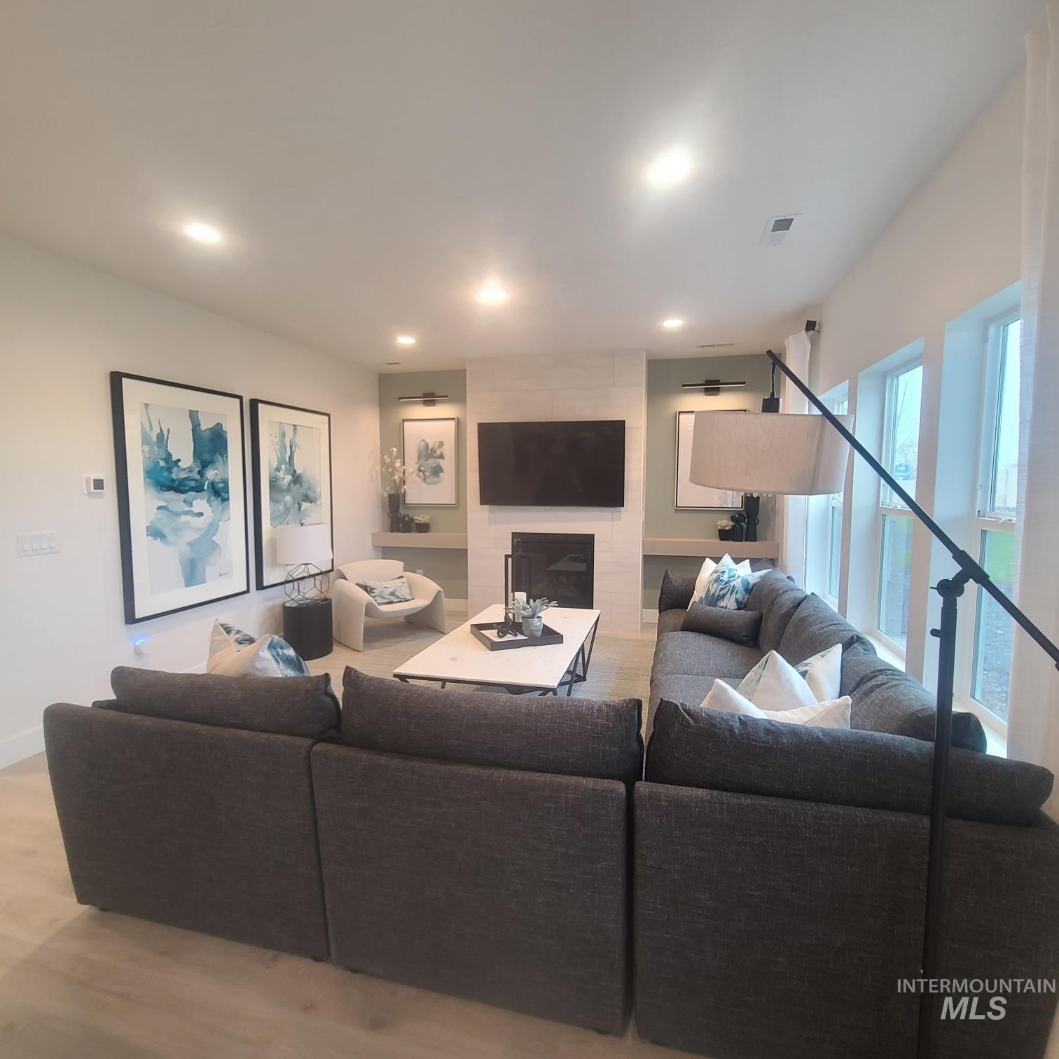 9523 S Geothermal Ave.