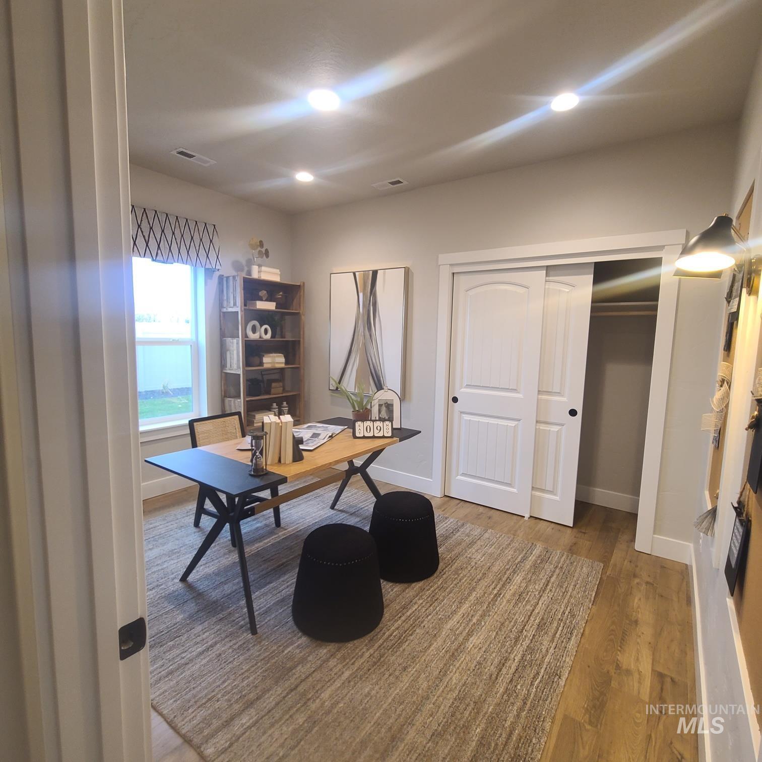 9537 S Geothermal Ave