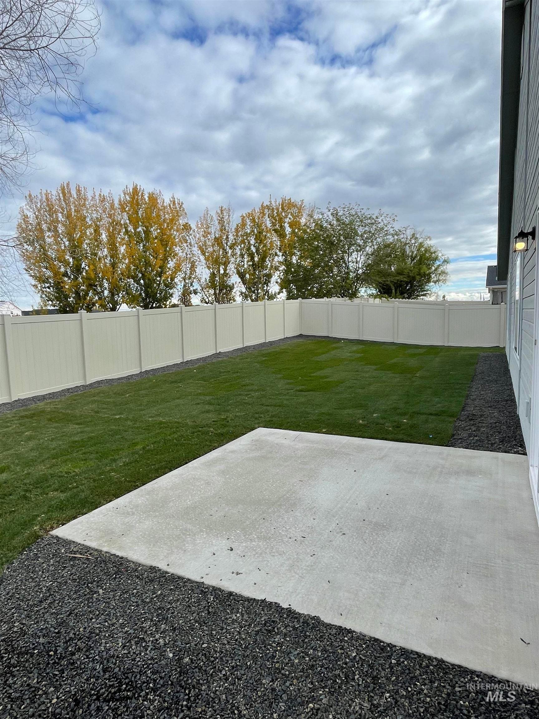 595 Dunmore Ave