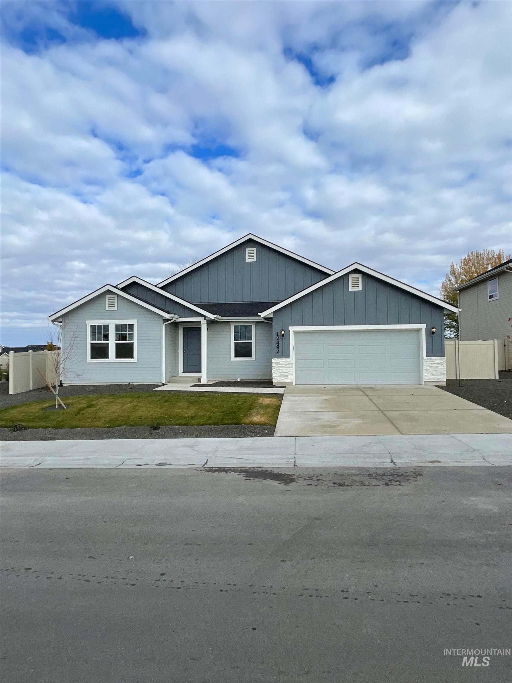 595 Dunmore Ave