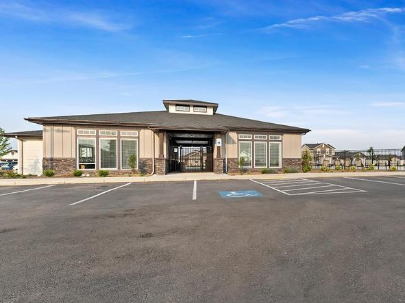 Adams Ridge Clubhouse